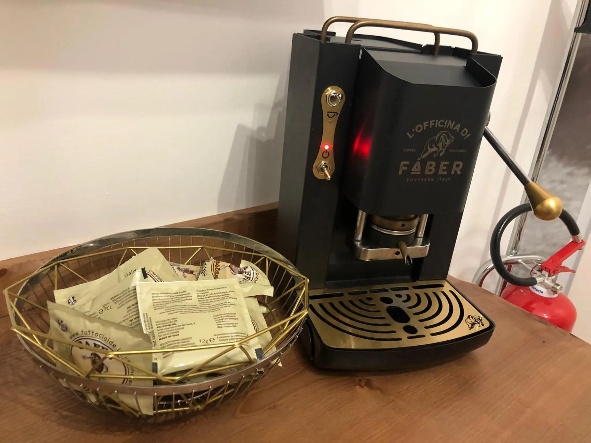 Coffee/tea facilities in Granoro Gragnano B&B