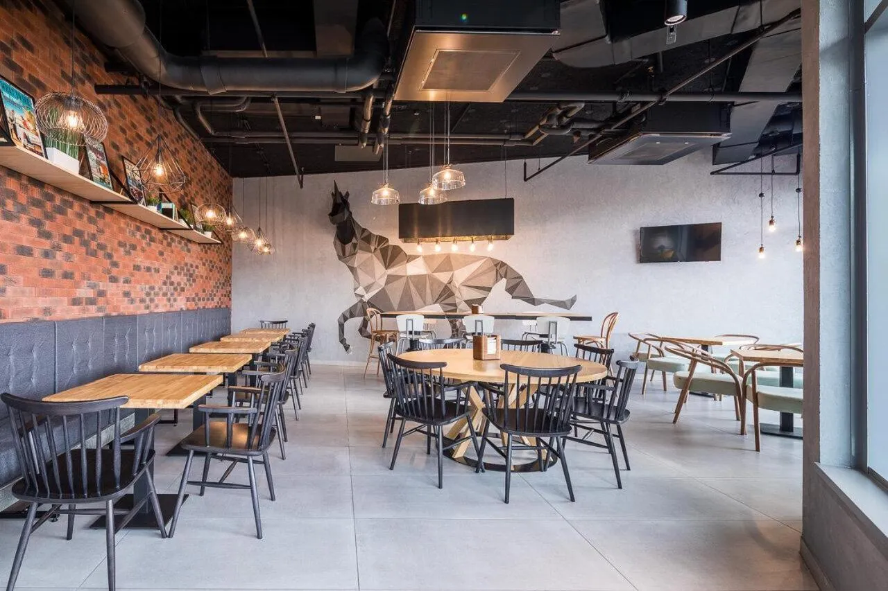 Lounge or bar in B&B Hotel Budapest City