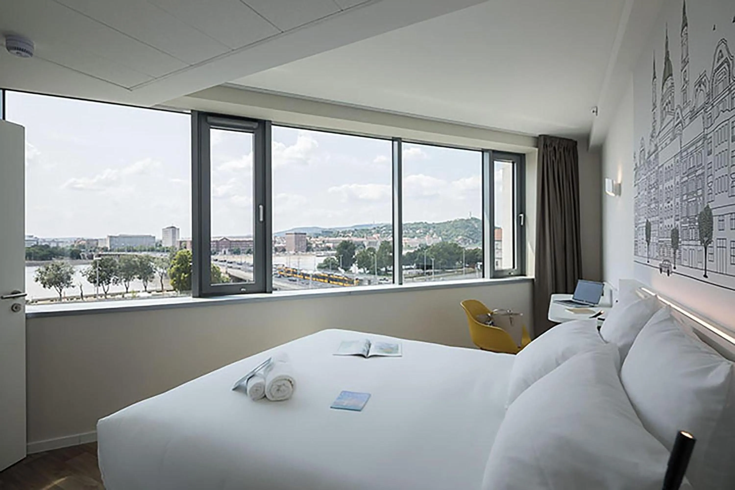 Photo of the whole room, Bed in B&B Hotel Budapest City