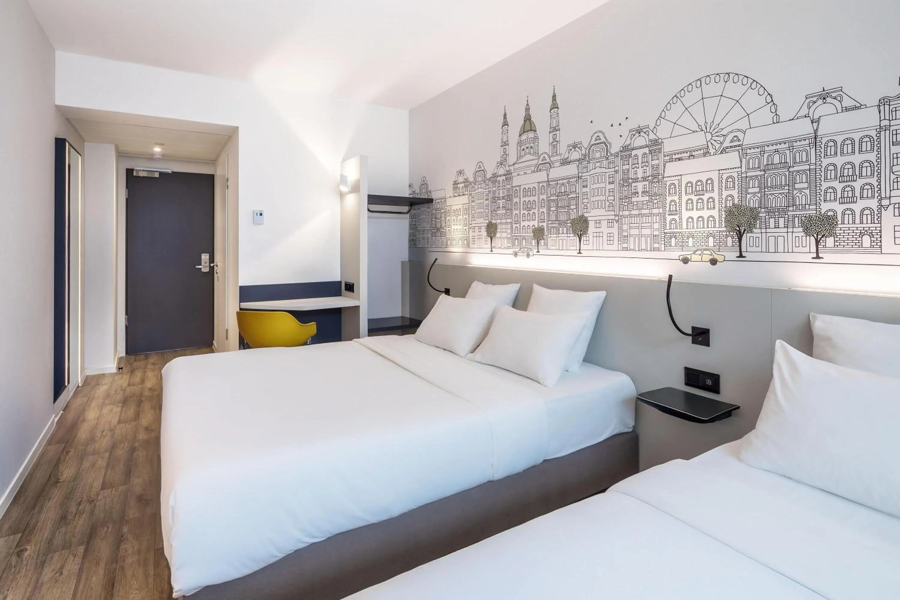 Photo of the whole room, Bed in B&B Hotel Budapest City