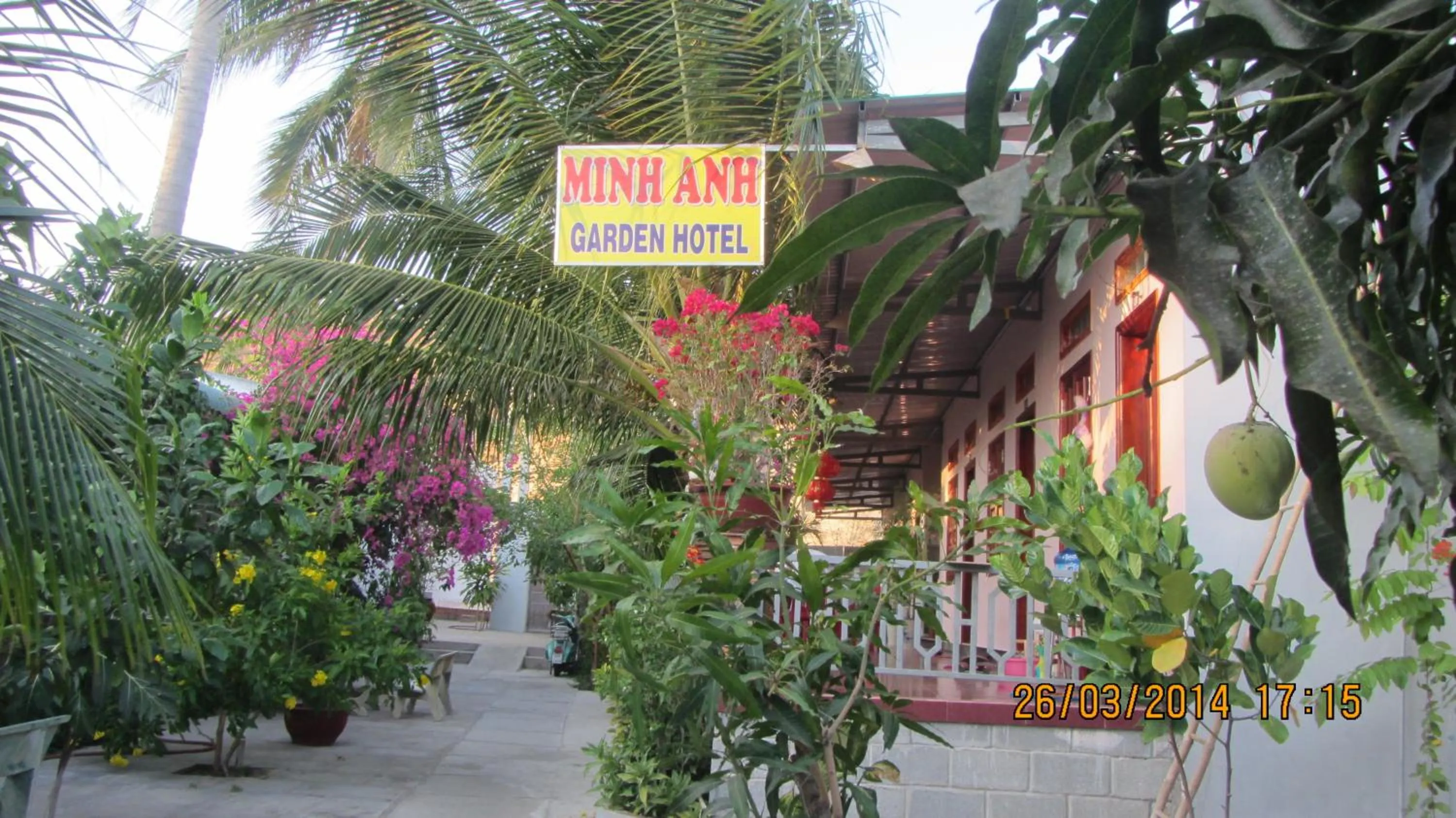 Day in Minh Anh Garden Hotel