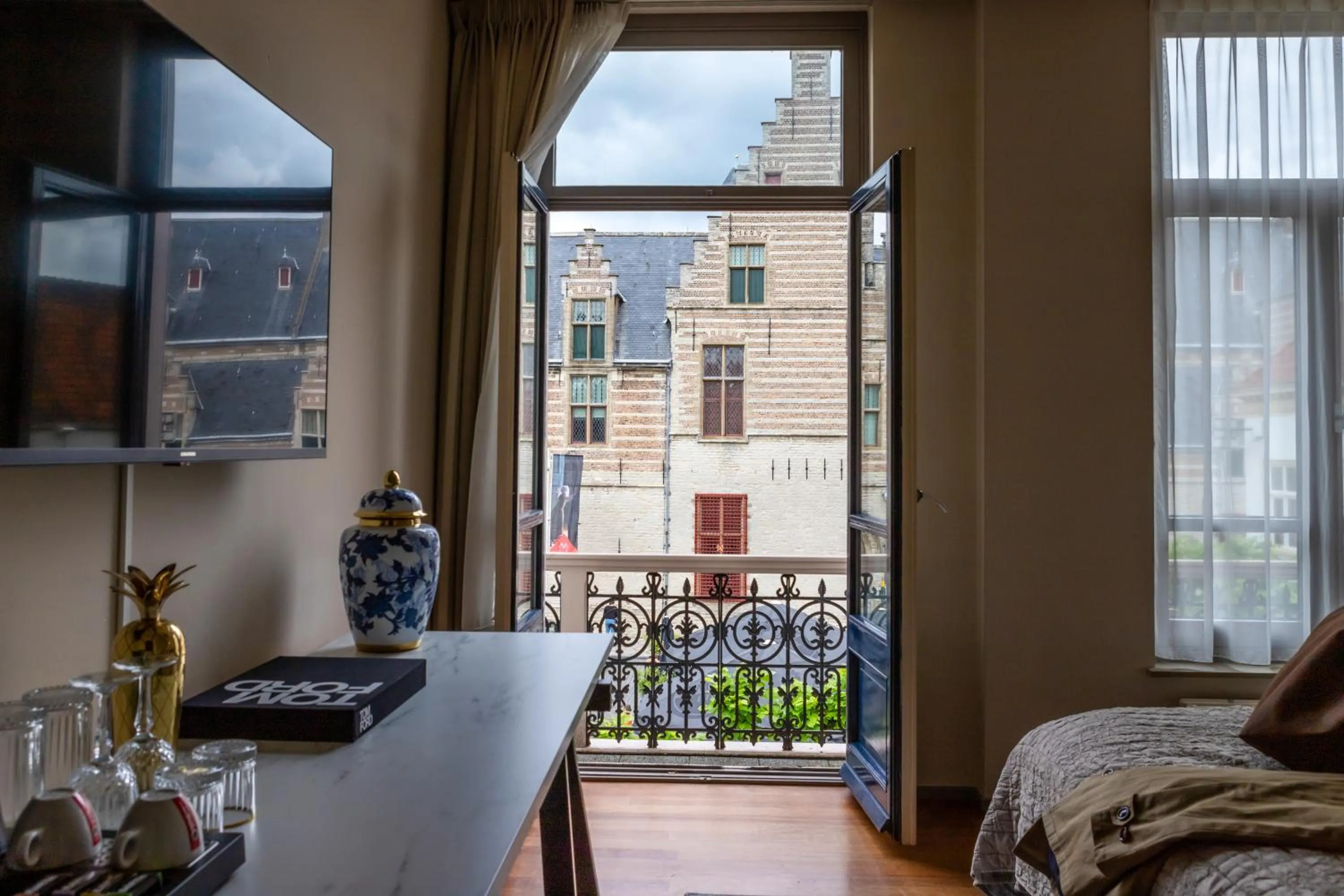 Bed in Boutique Hotel No5