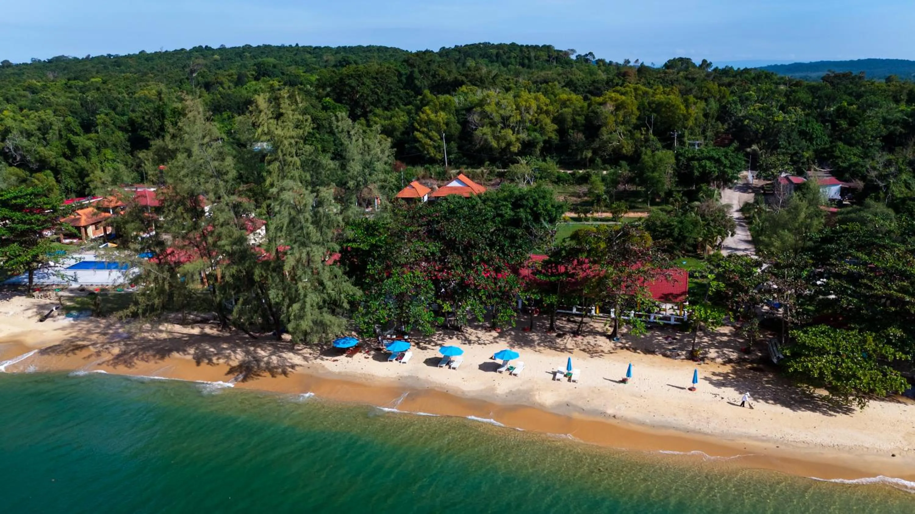 Beach in Vung Bau Resort