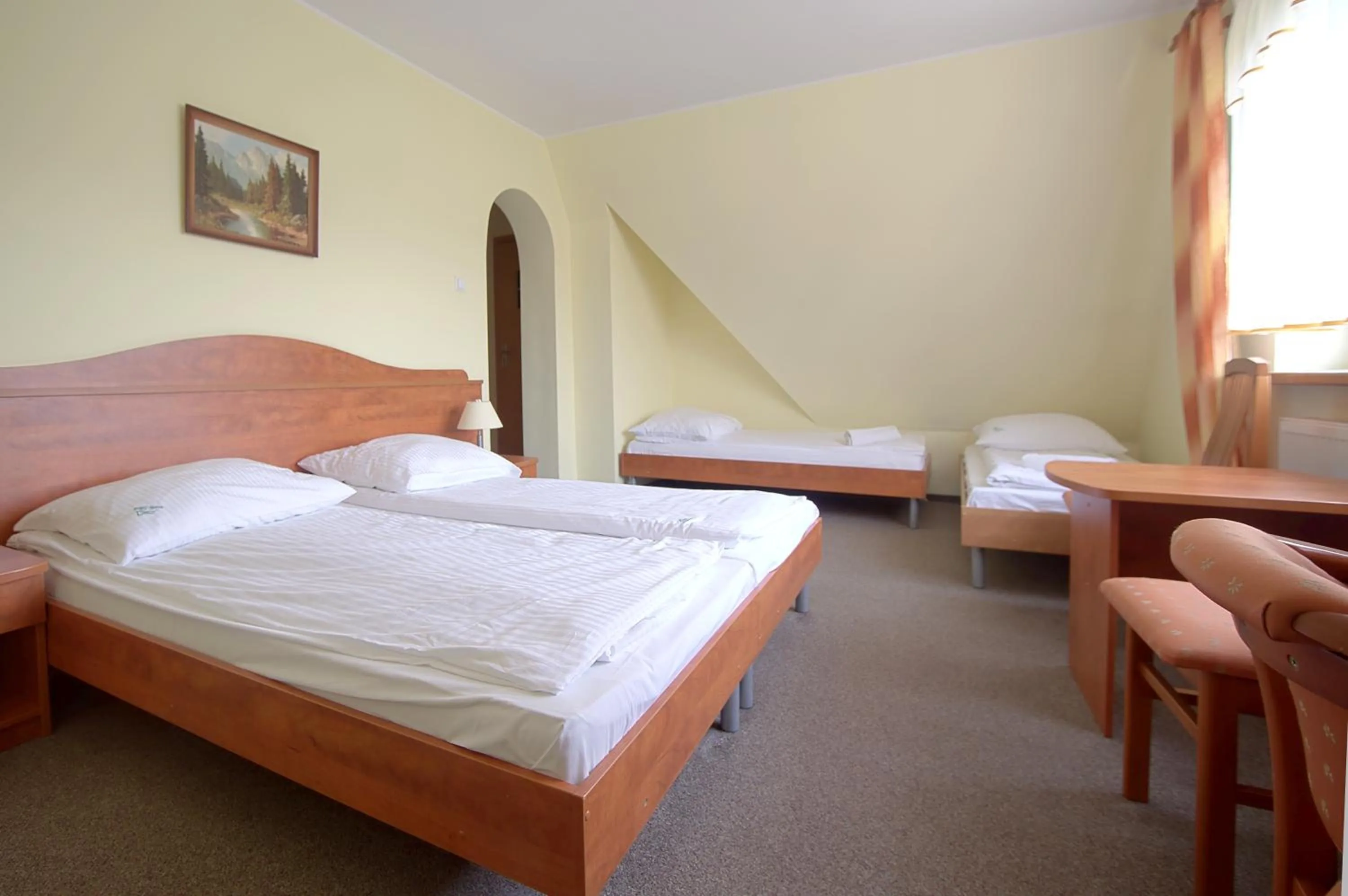 Photo of the whole room, Bed in Willa Park