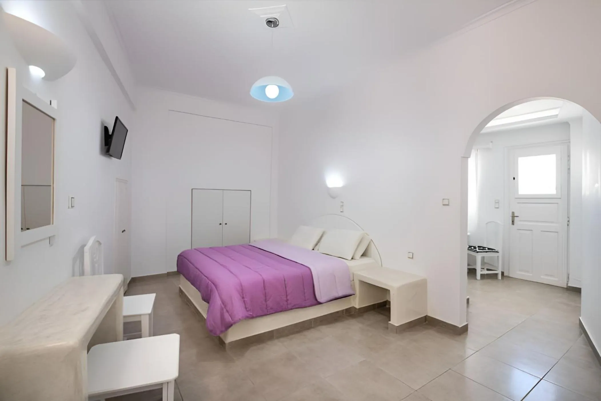 Bed in Vinas Place City Center