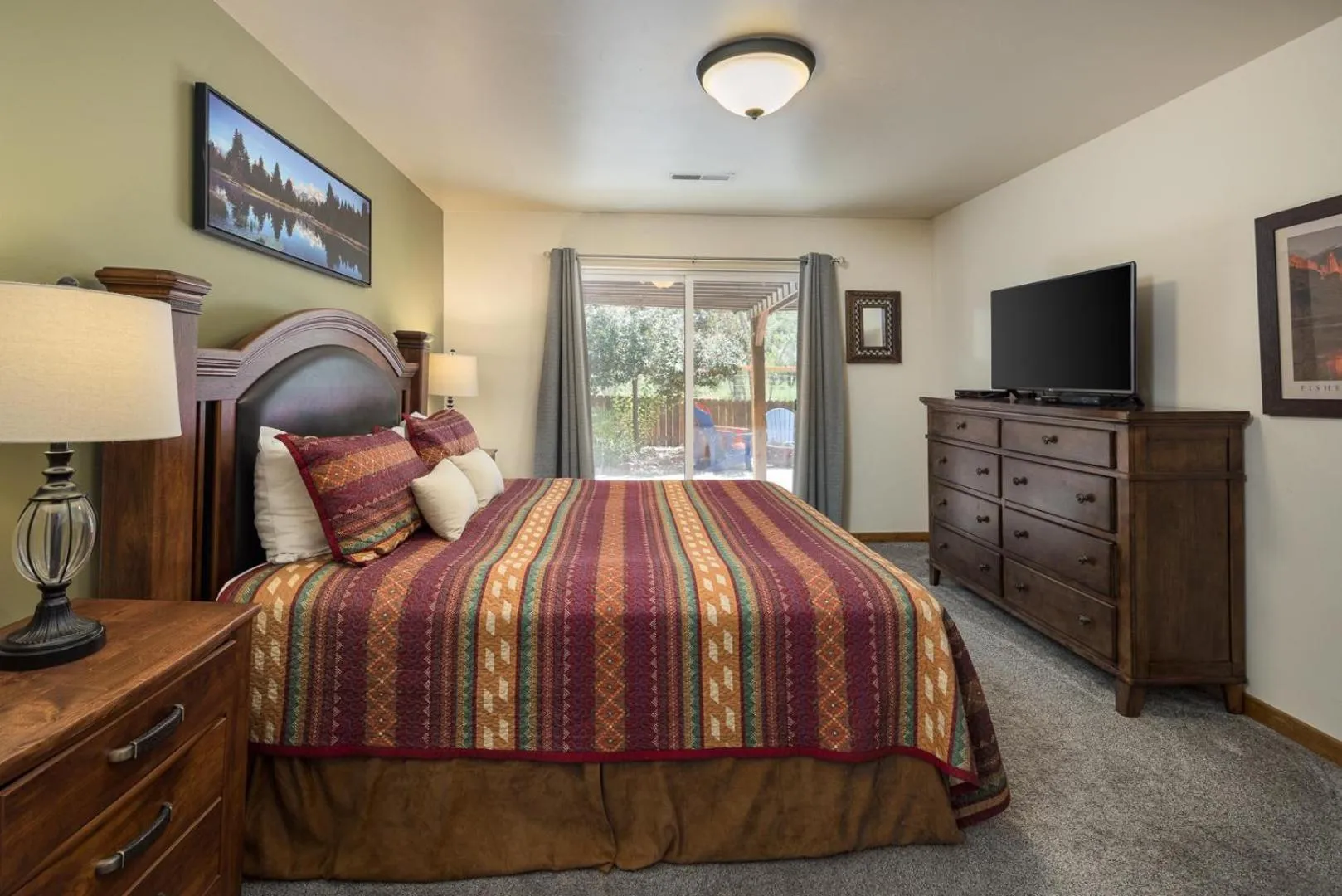 Bed in 429 Williams Way 3