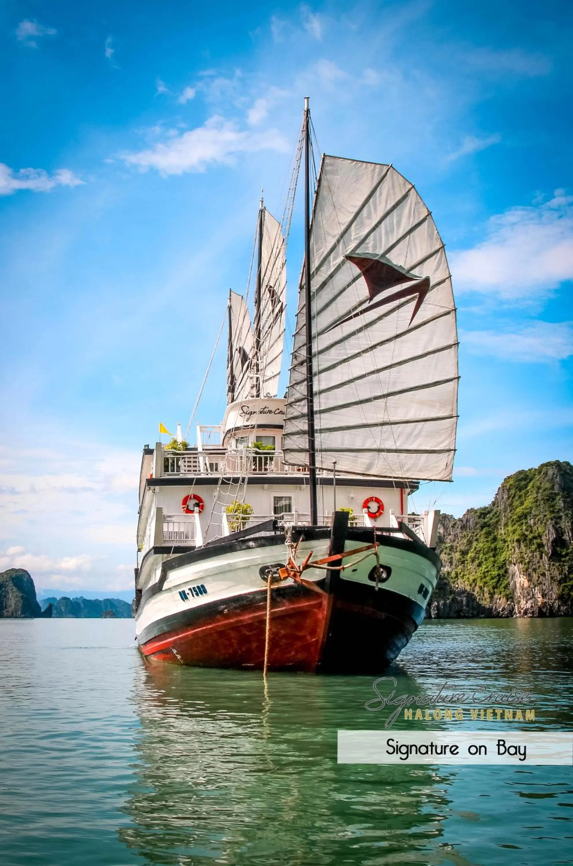 Signature Halong Cruise
