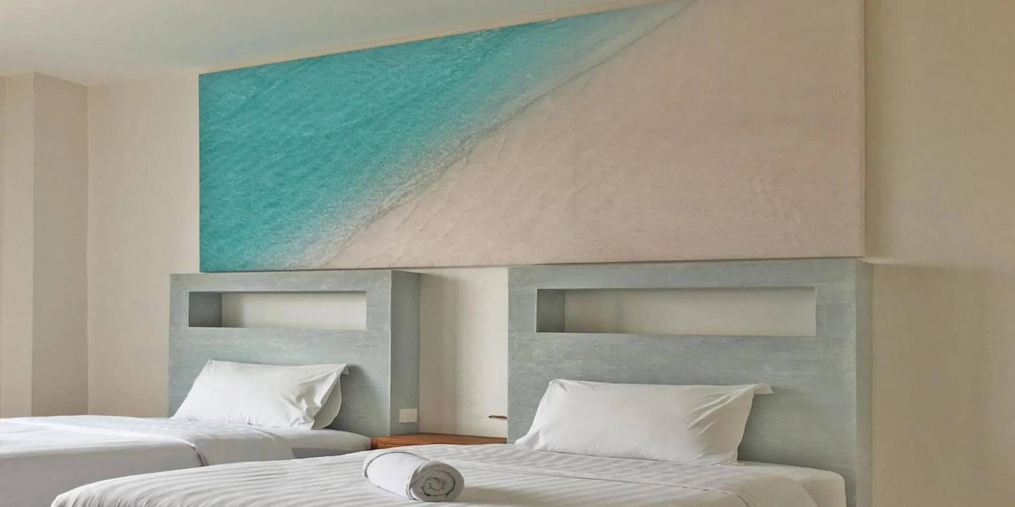 Photo of the whole room, Bed in Hub Hua Hin 57