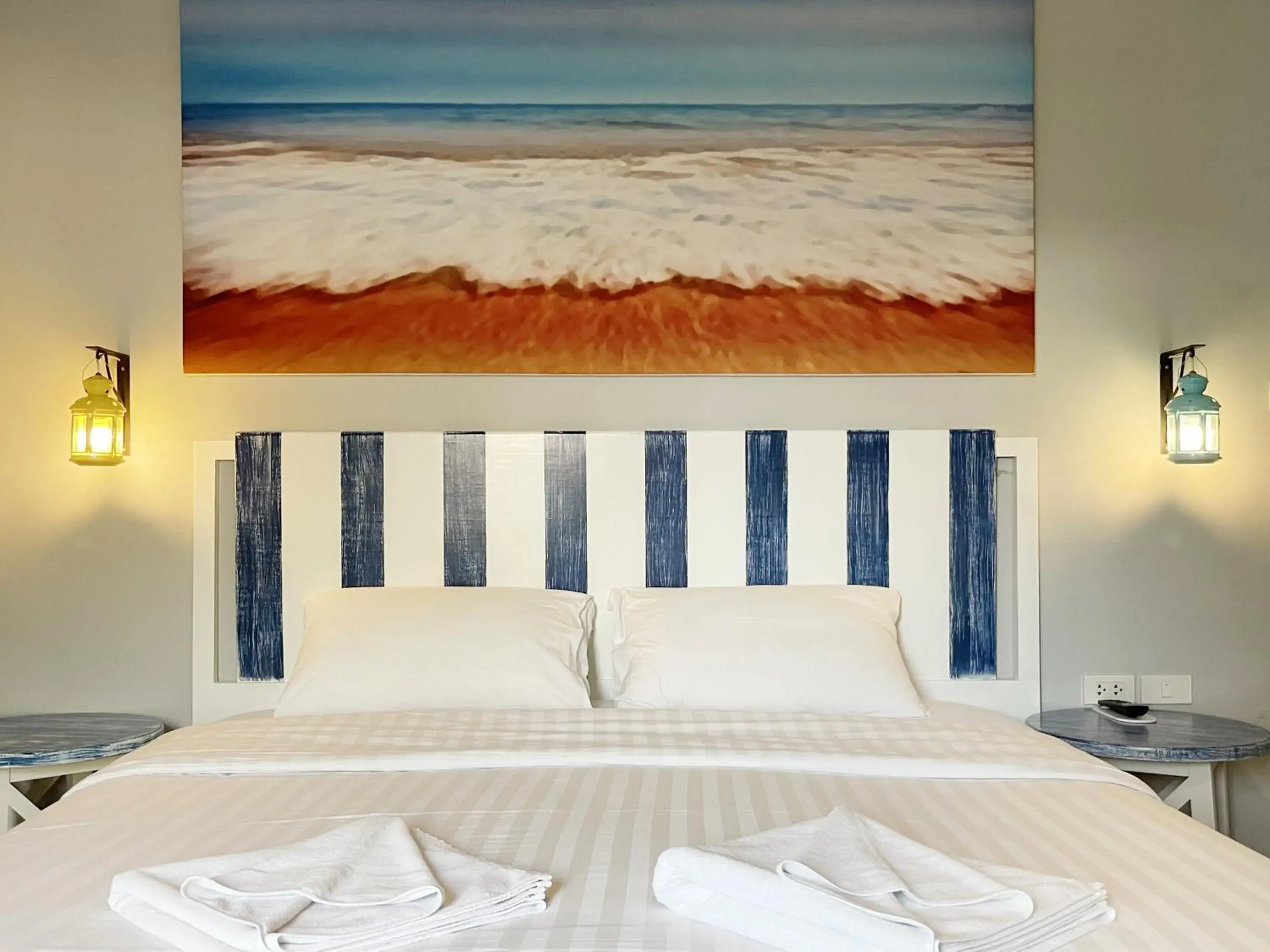 Superior Double or Twin Room in Hub Hua Hin 57 Superior Double or Twin Room in Hub Hua Hin 57