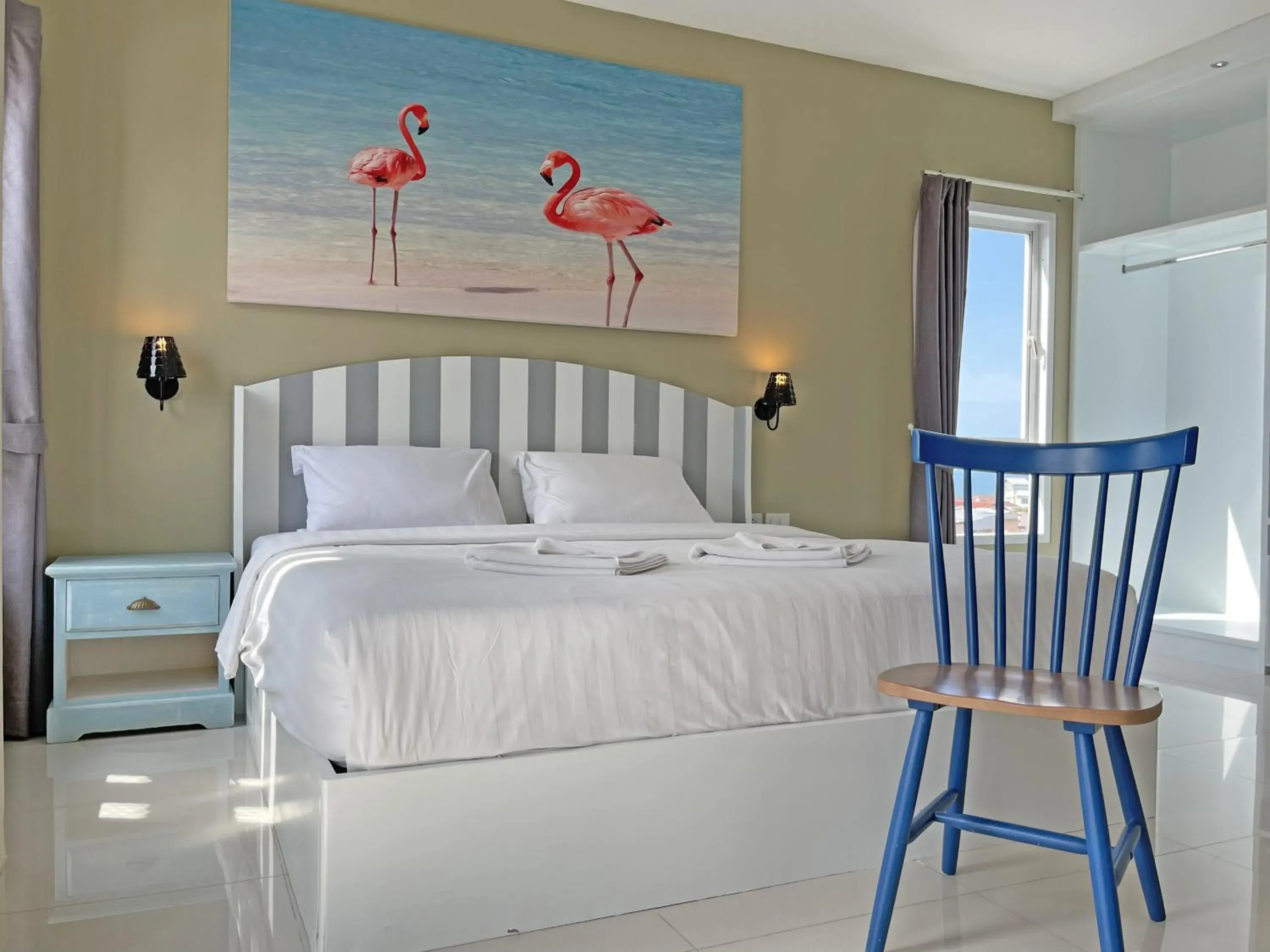 Deluxe Double Room in Hub Hua Hin 57 Deluxe Double Room in Hub Hua Hin 57