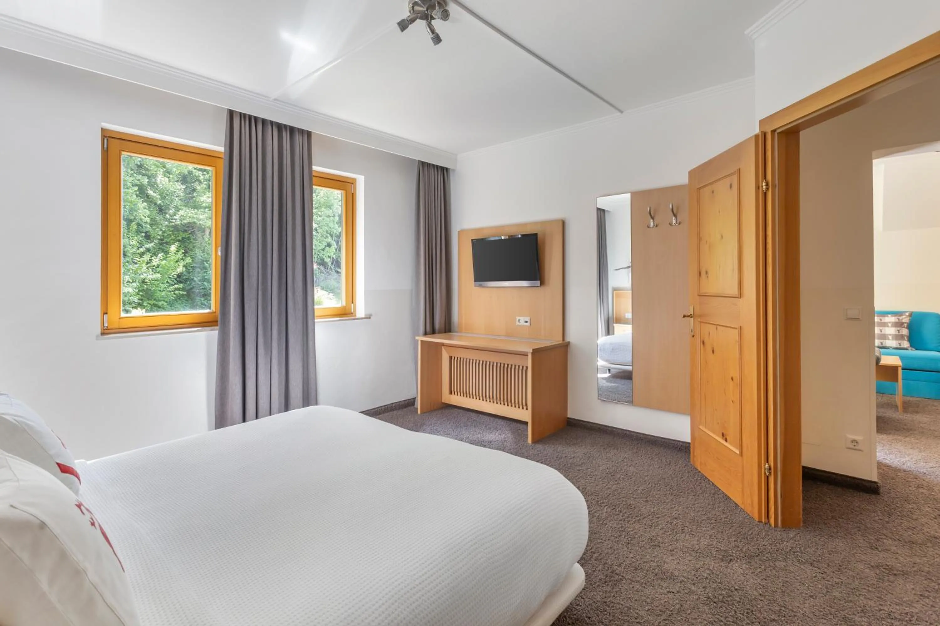 Bedroom, Bed in Alpine Club Resort