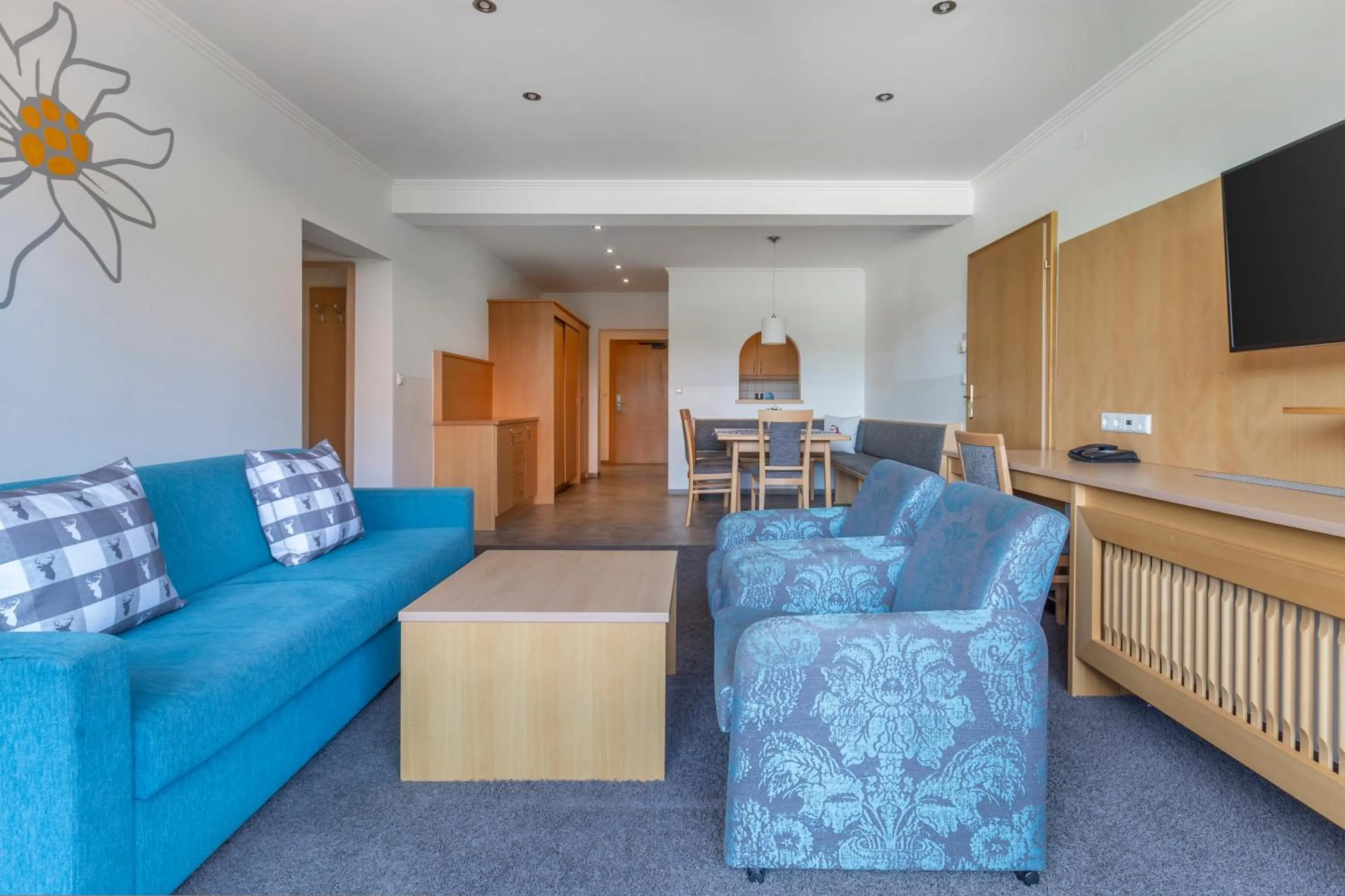 Living room in Alpine Club Resort