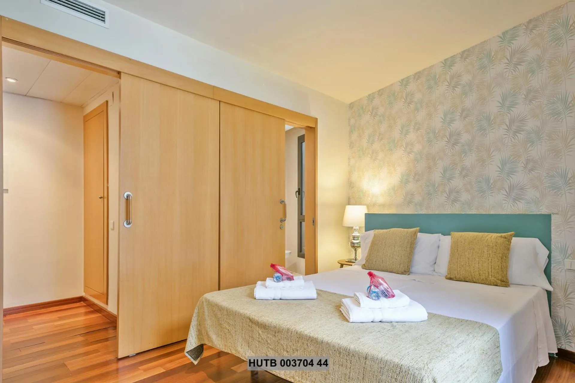 Bedroom, Bed in Alcam Anglesola