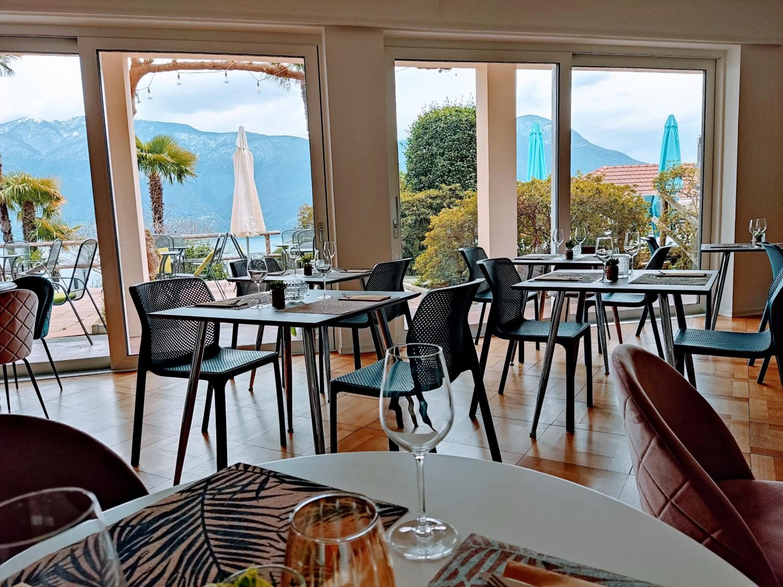 Restaurant/places to eat in Garden Hotel Primavera