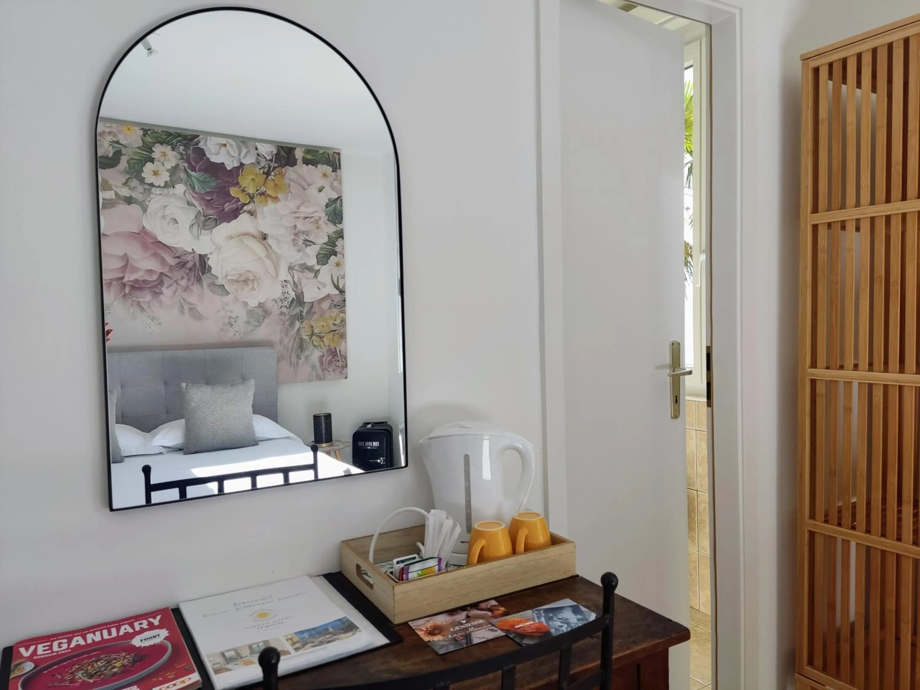 Decorative detail in Garden Hotel Primavera