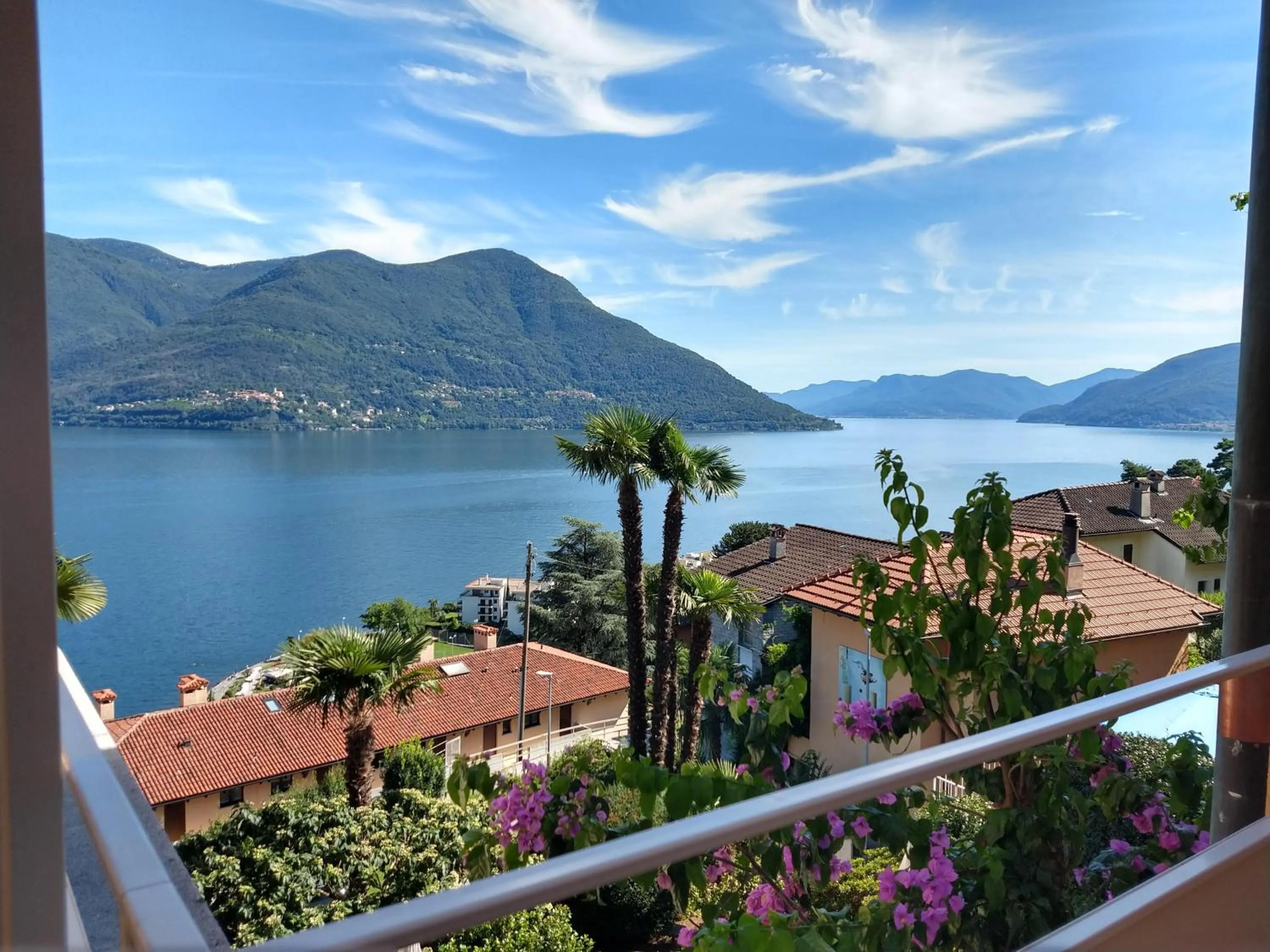 Lake view in Garden Hotel Primavera