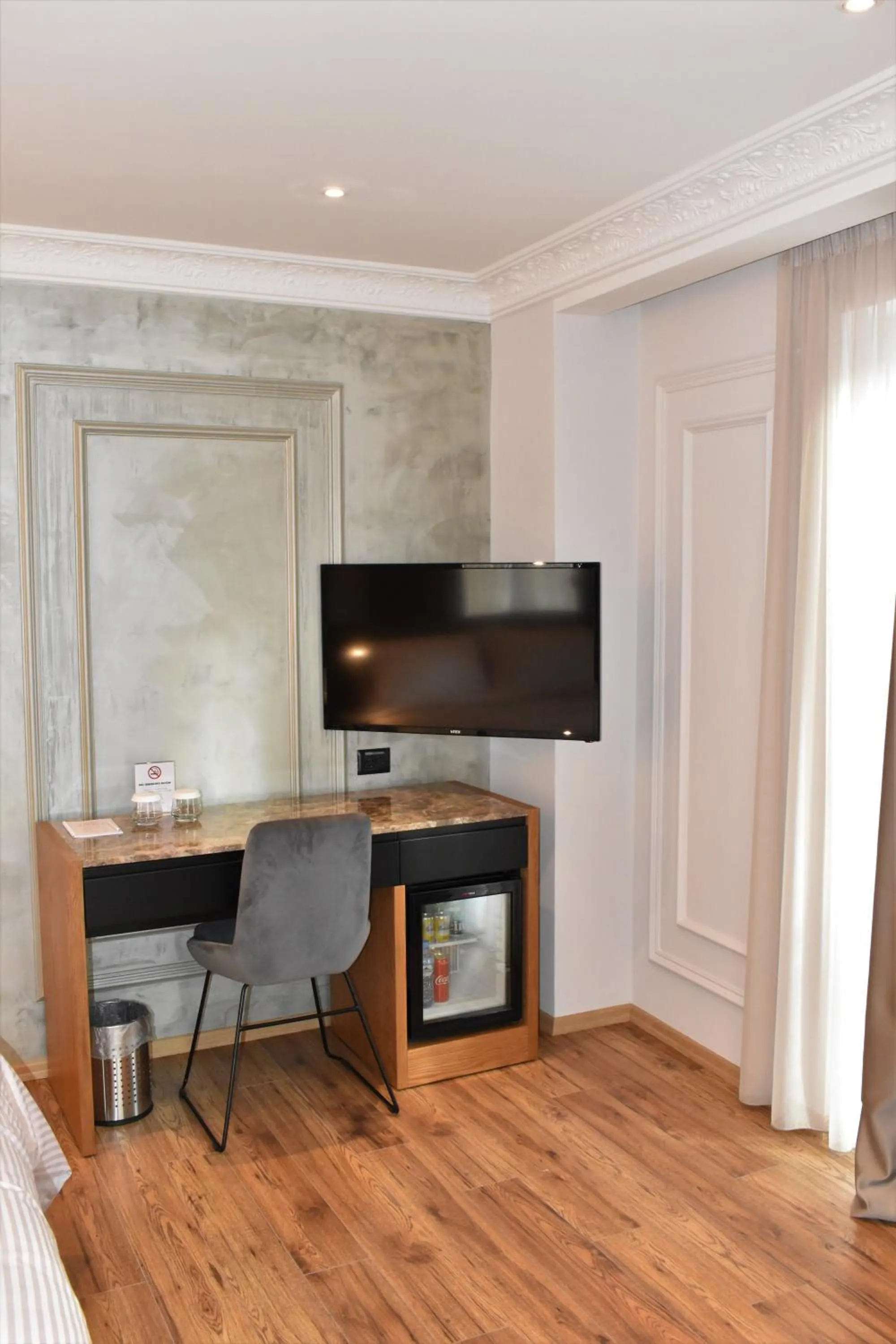 TV and multimedia in Giulia Albérgo Hotel