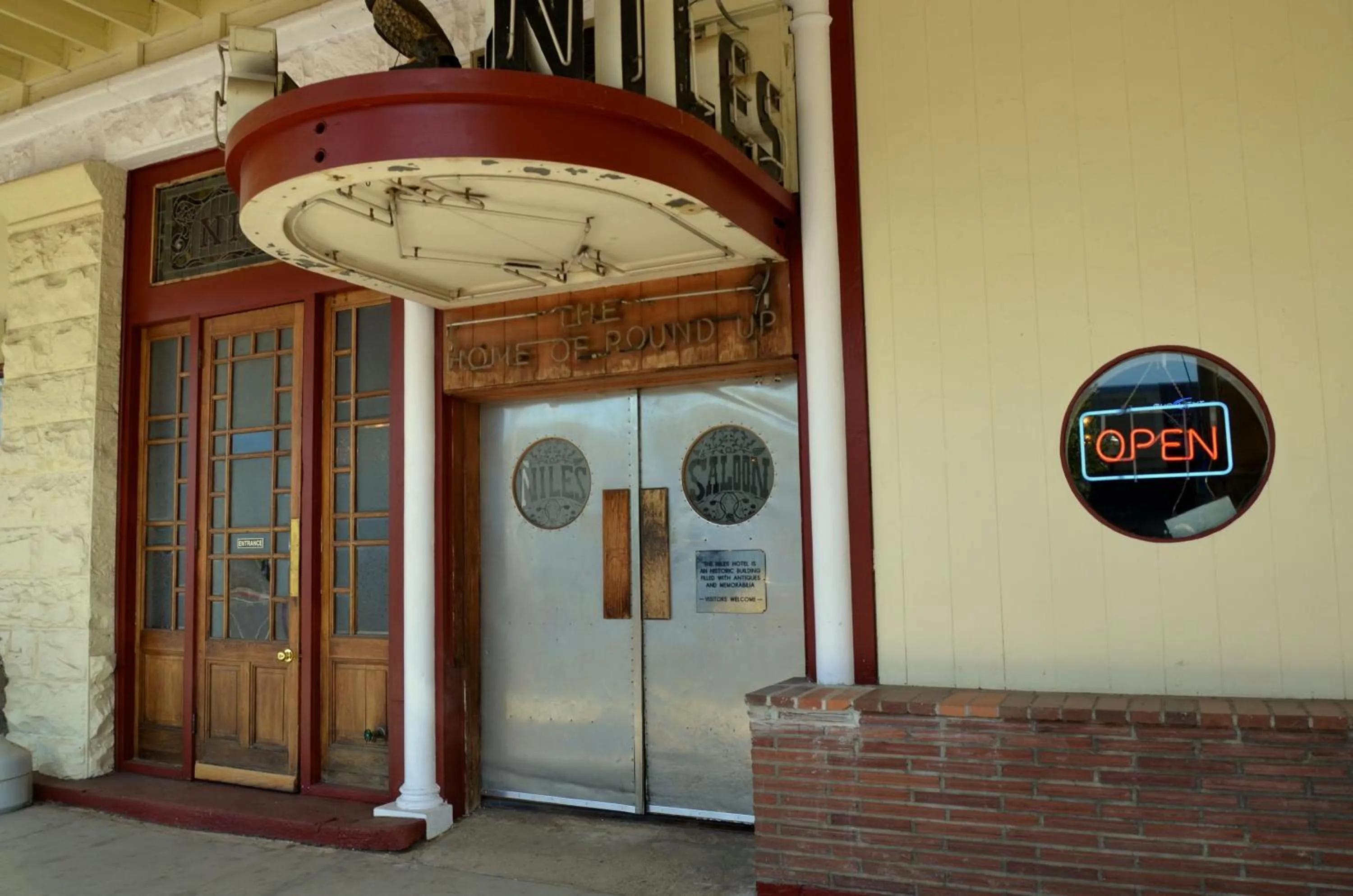 Facade/entrance in Hotel Niles