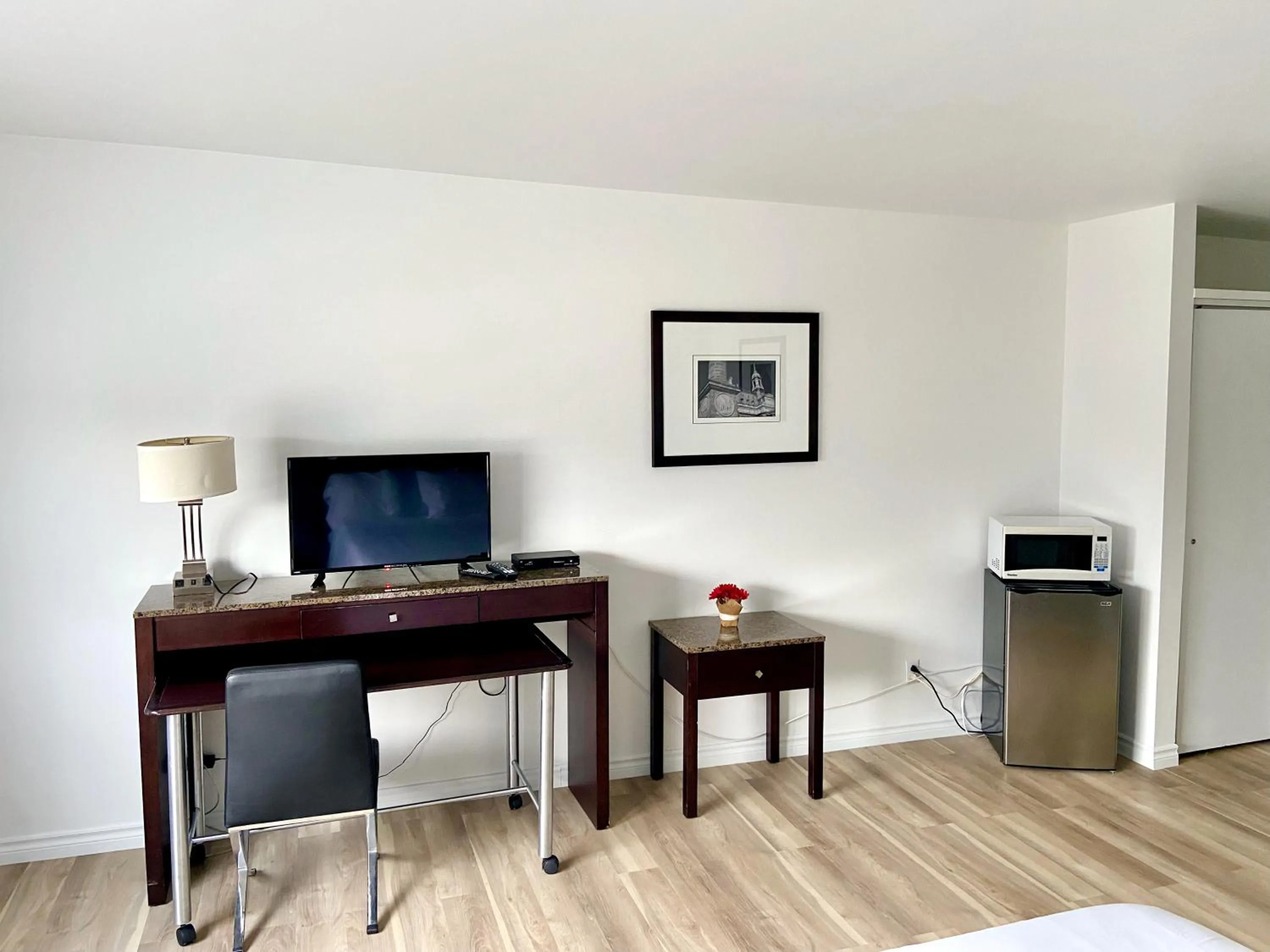 TV and multimedia, Bed in Hotel Sigma