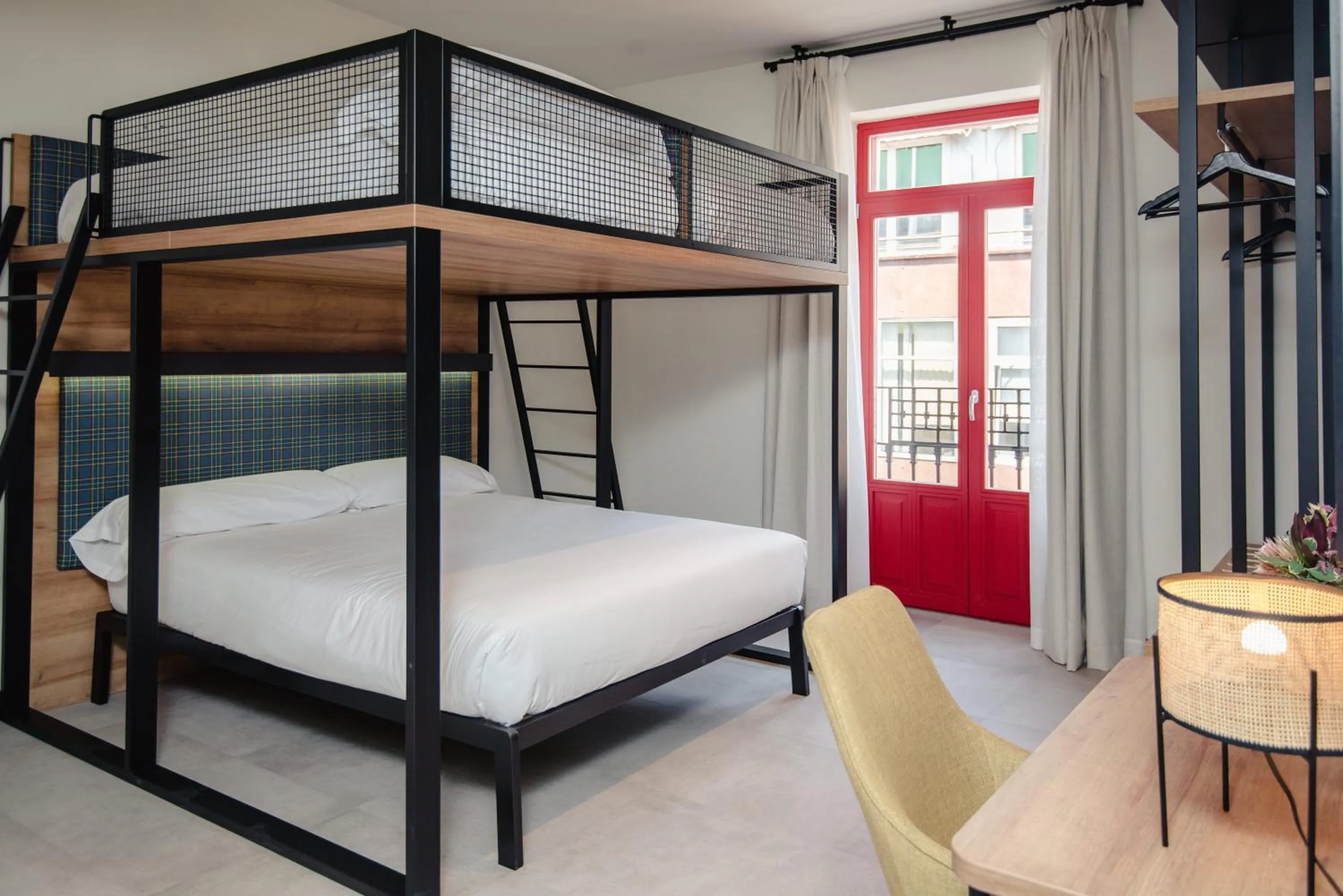 Bed in LATROUPE La Granja