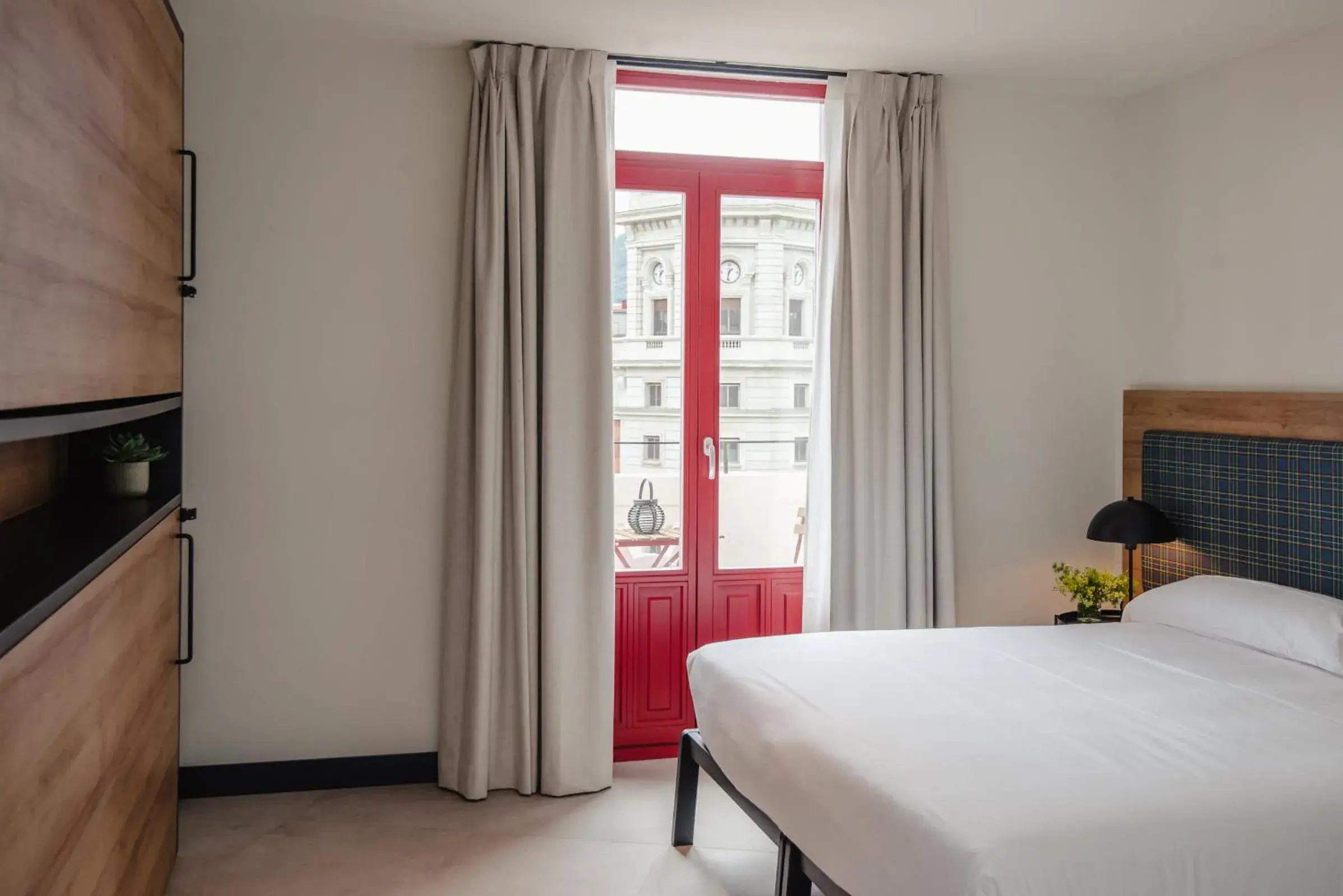 Quadruple Room with Terrace in LATROUPE La Granja Quadruple Room with Terrace in LATROUPE La Granja