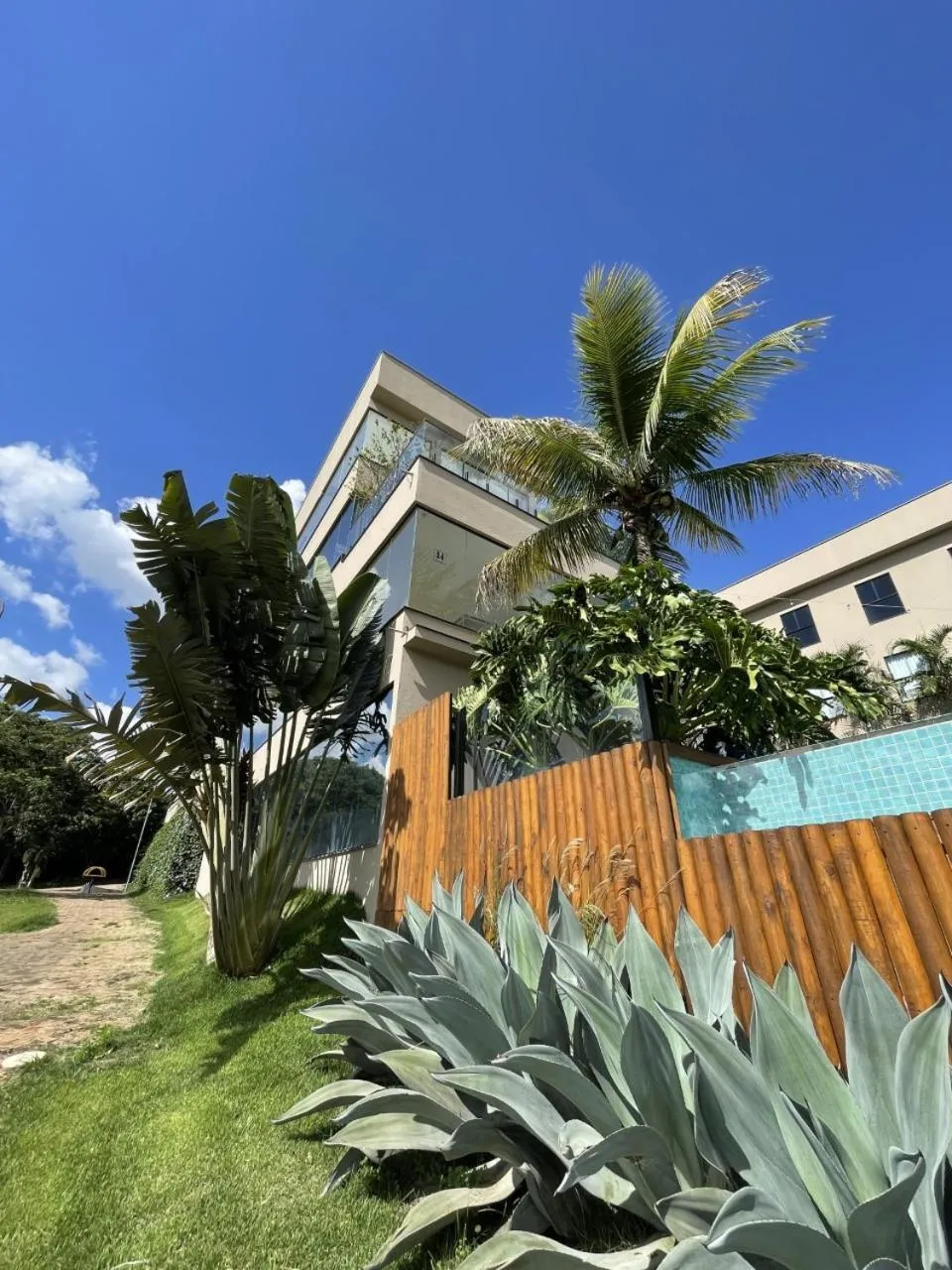 Property building in Hotel do Lago