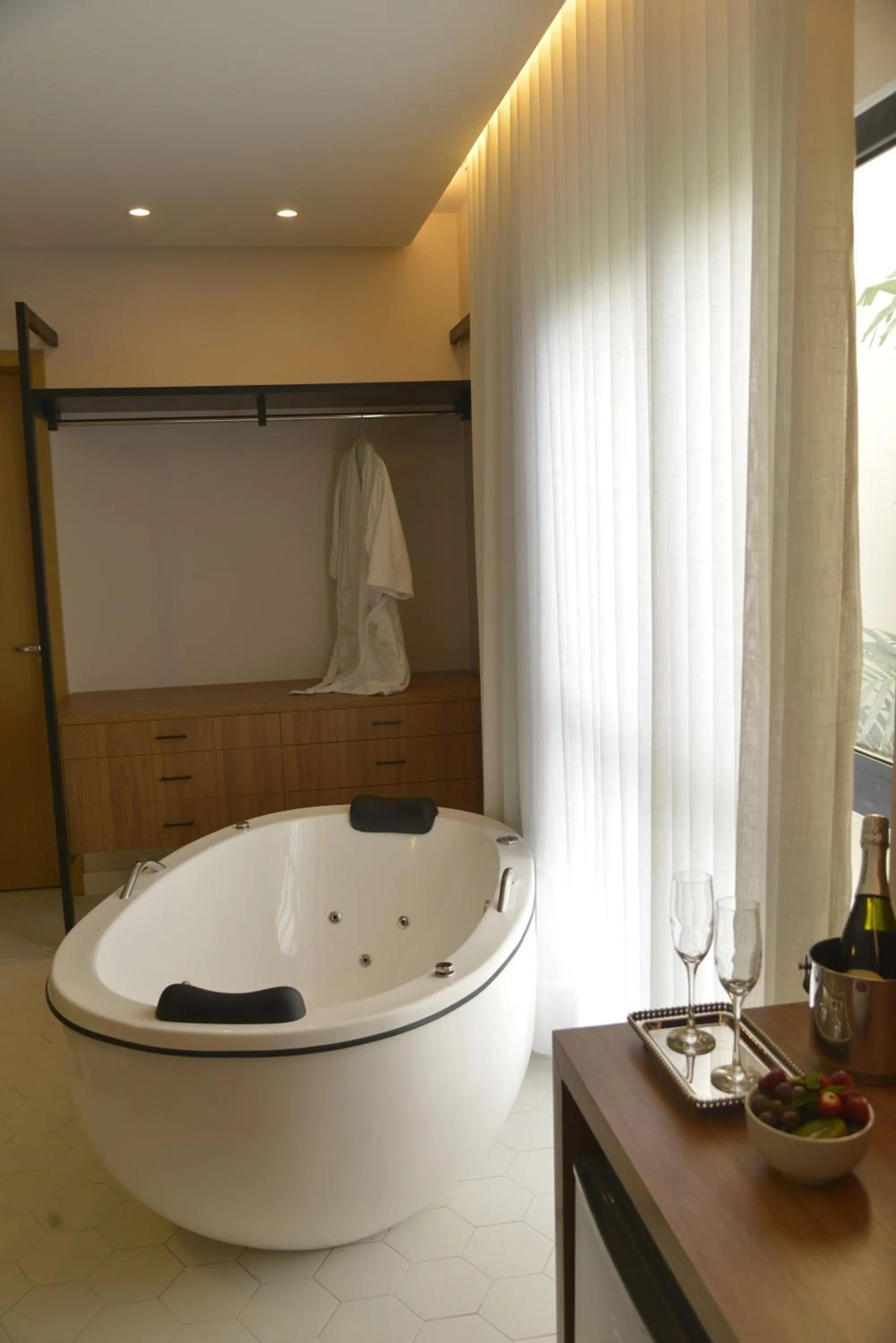 Hot Tub in Hotel do Lago