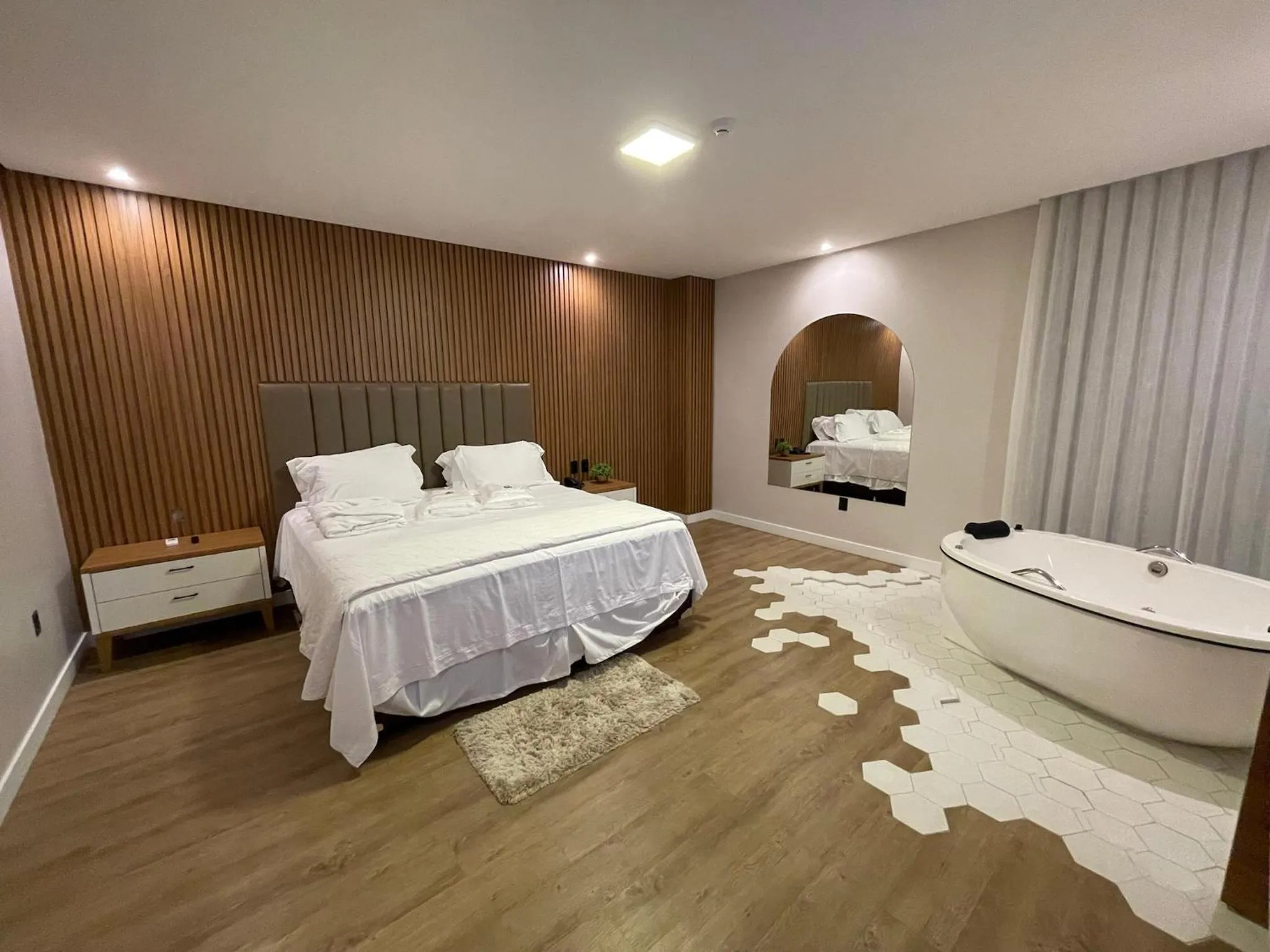 Photo of the whole room, Bed in Hotel do Lago