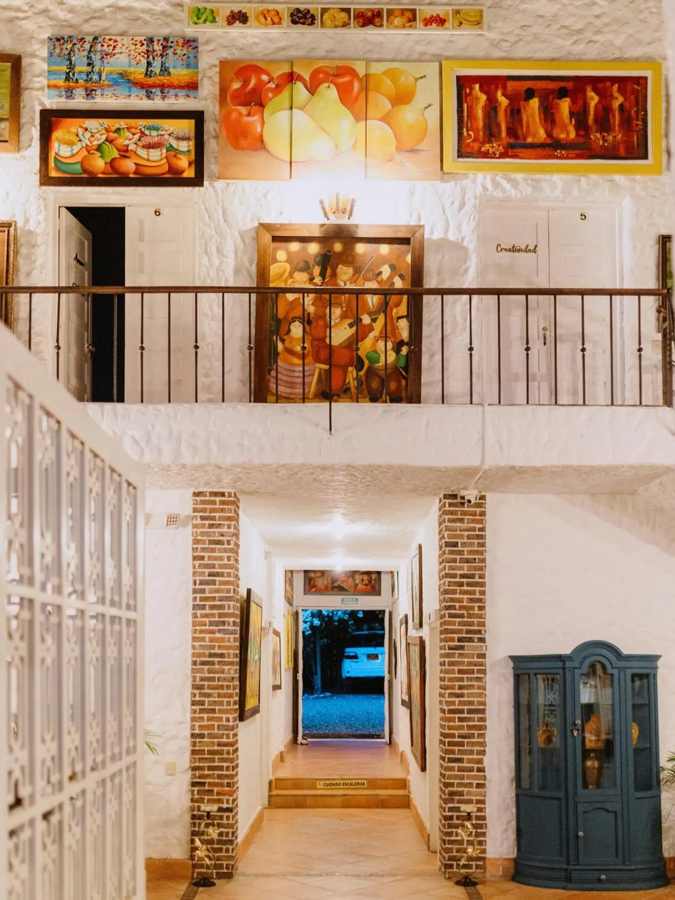 King Suite with Balcony in Hotel Kalma King Suite with Balcony in Hotel Kalma