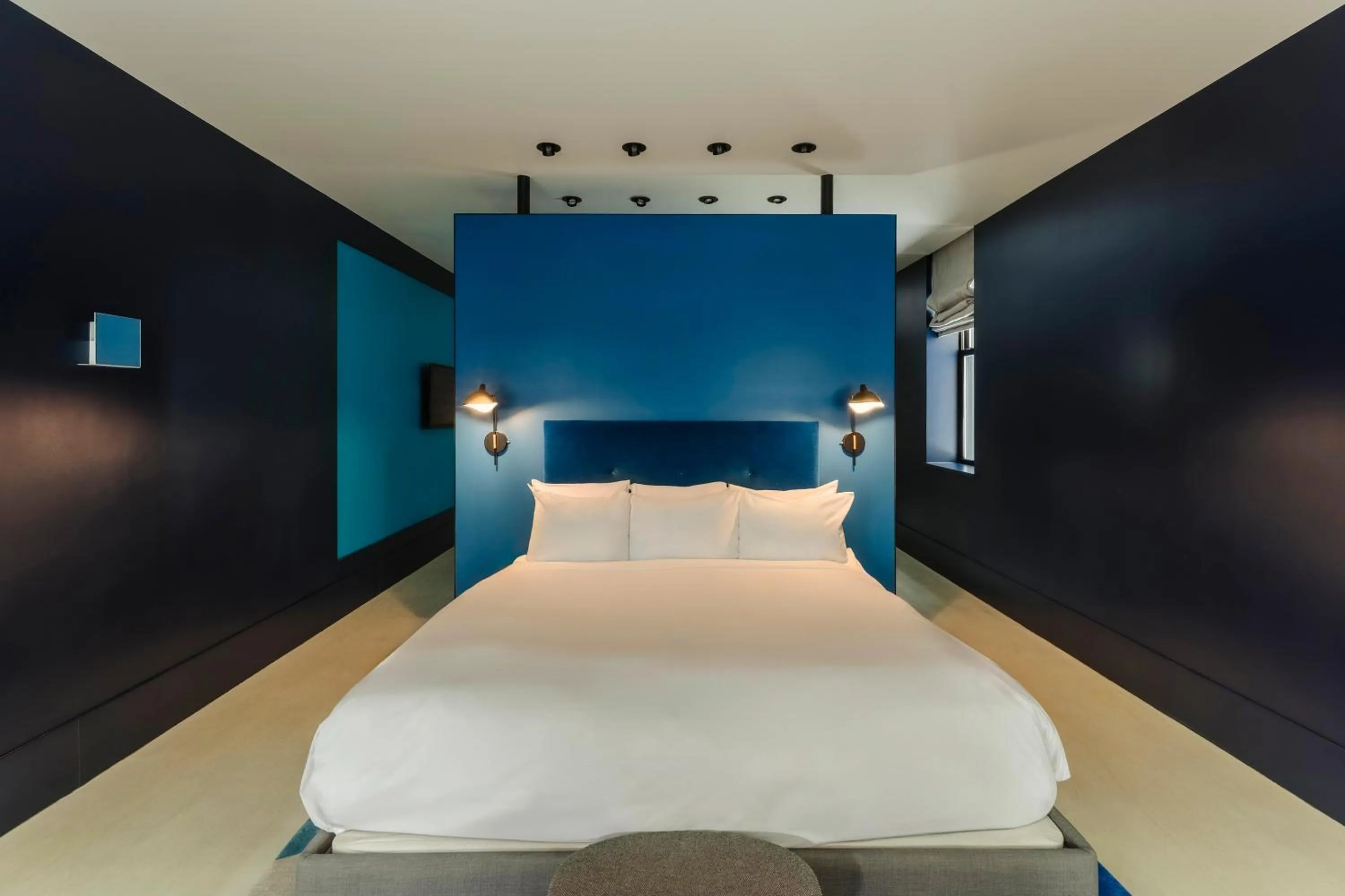 Bed in The William Hotel Midtown, New York