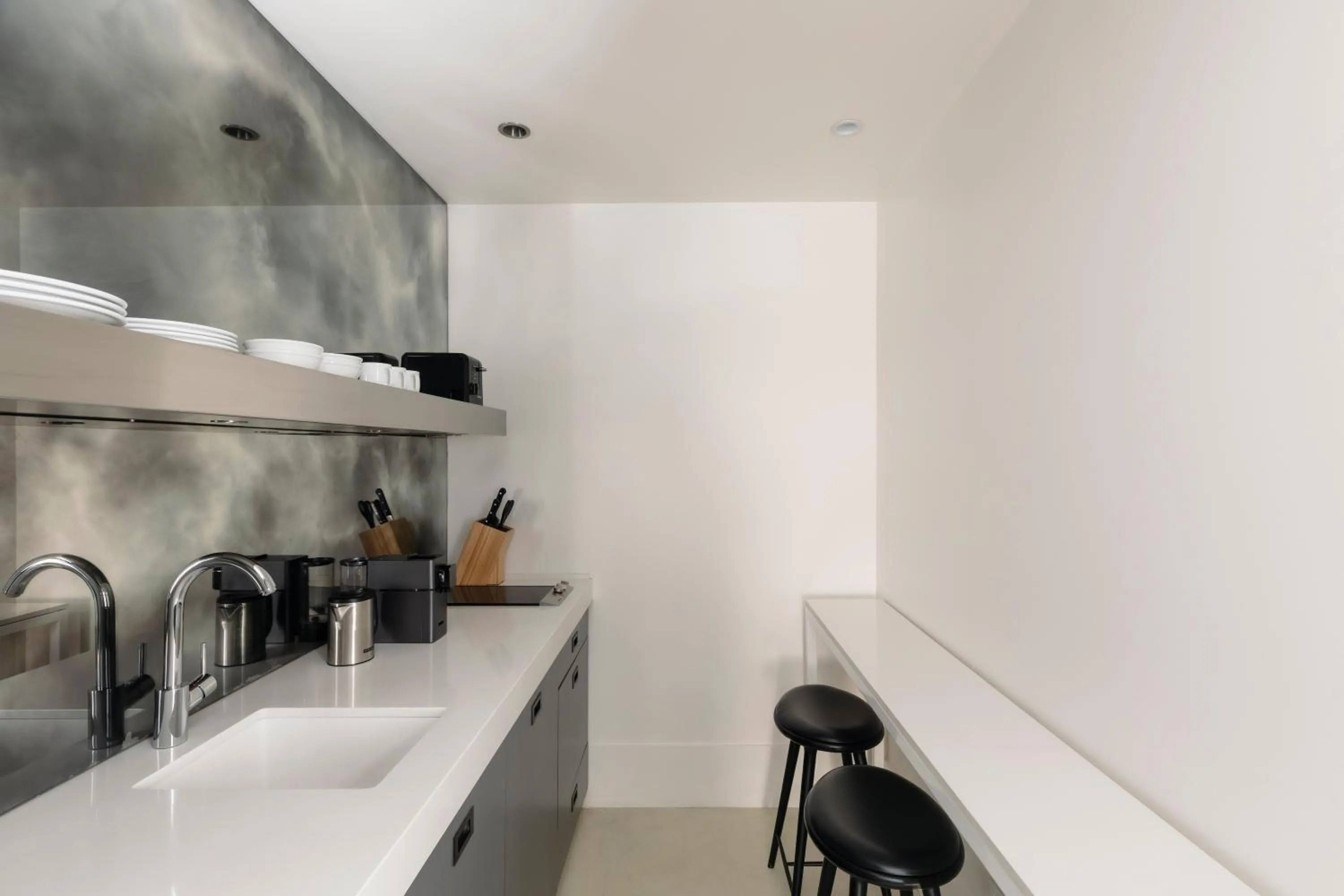 Kitchen or kitchenette in The William Hotel Midtown, New York