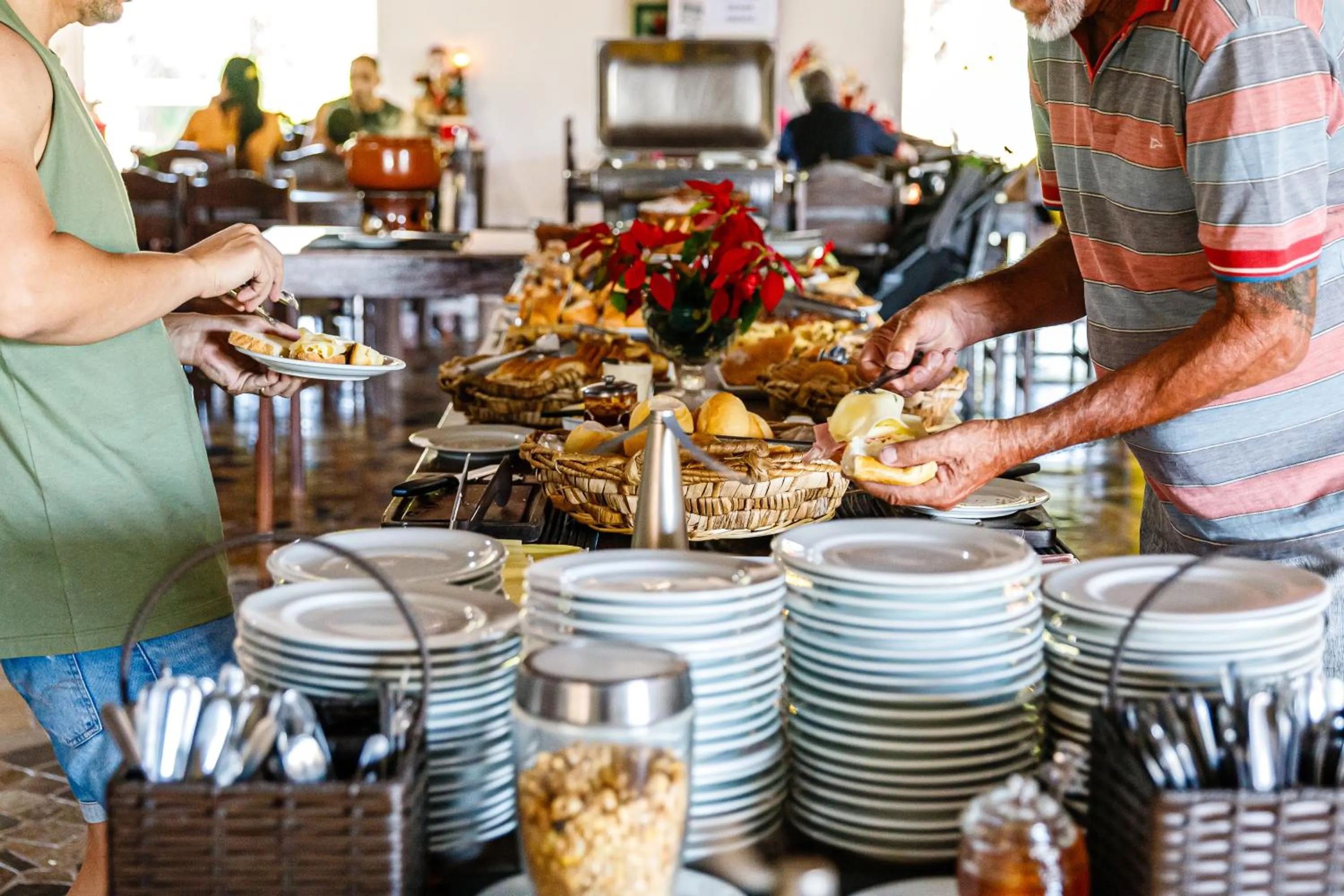 People in Hotel Morro De Santo Agostinho