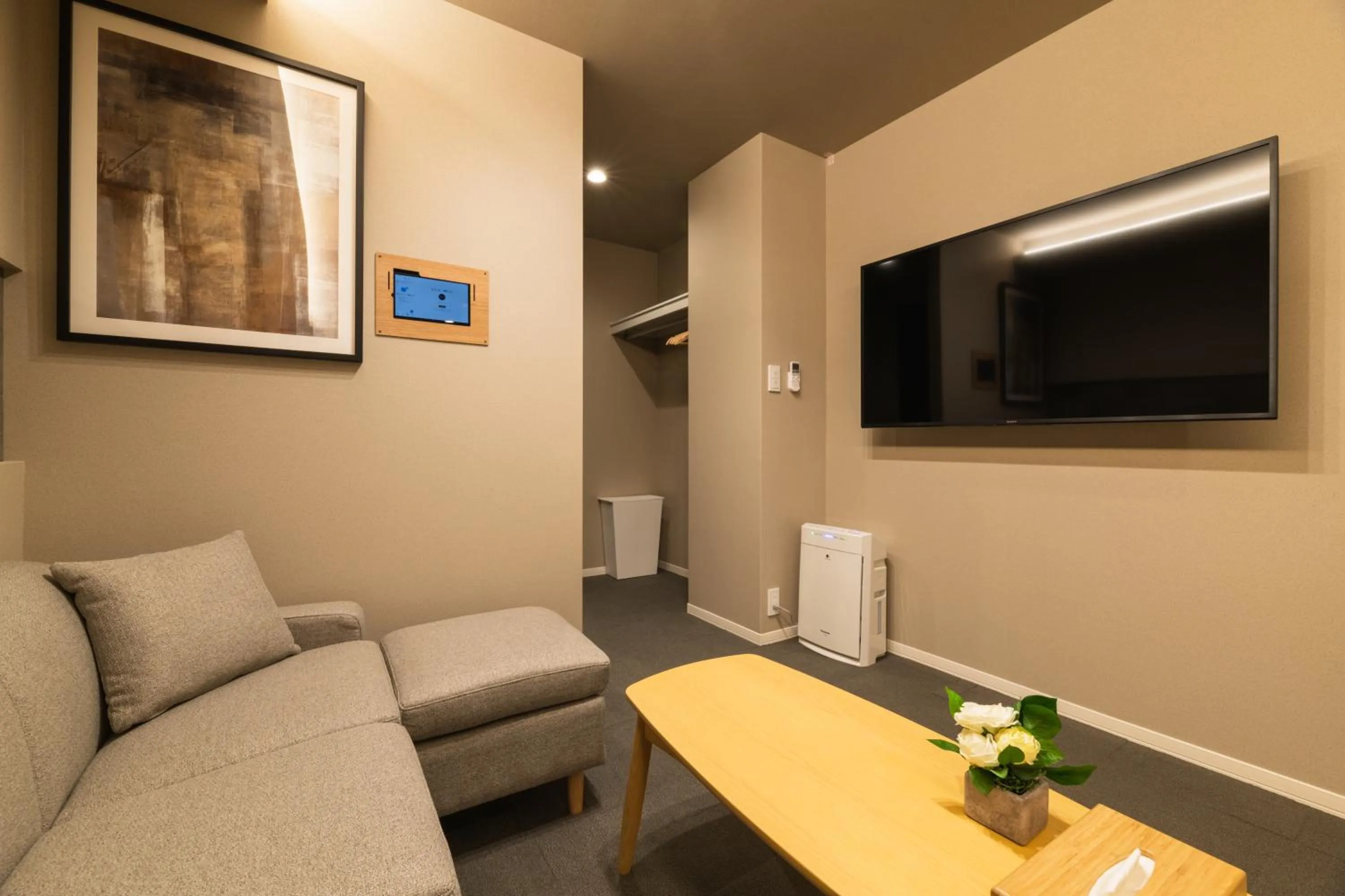 Photo of the whole room in GRAND BASE Saiwaimachi