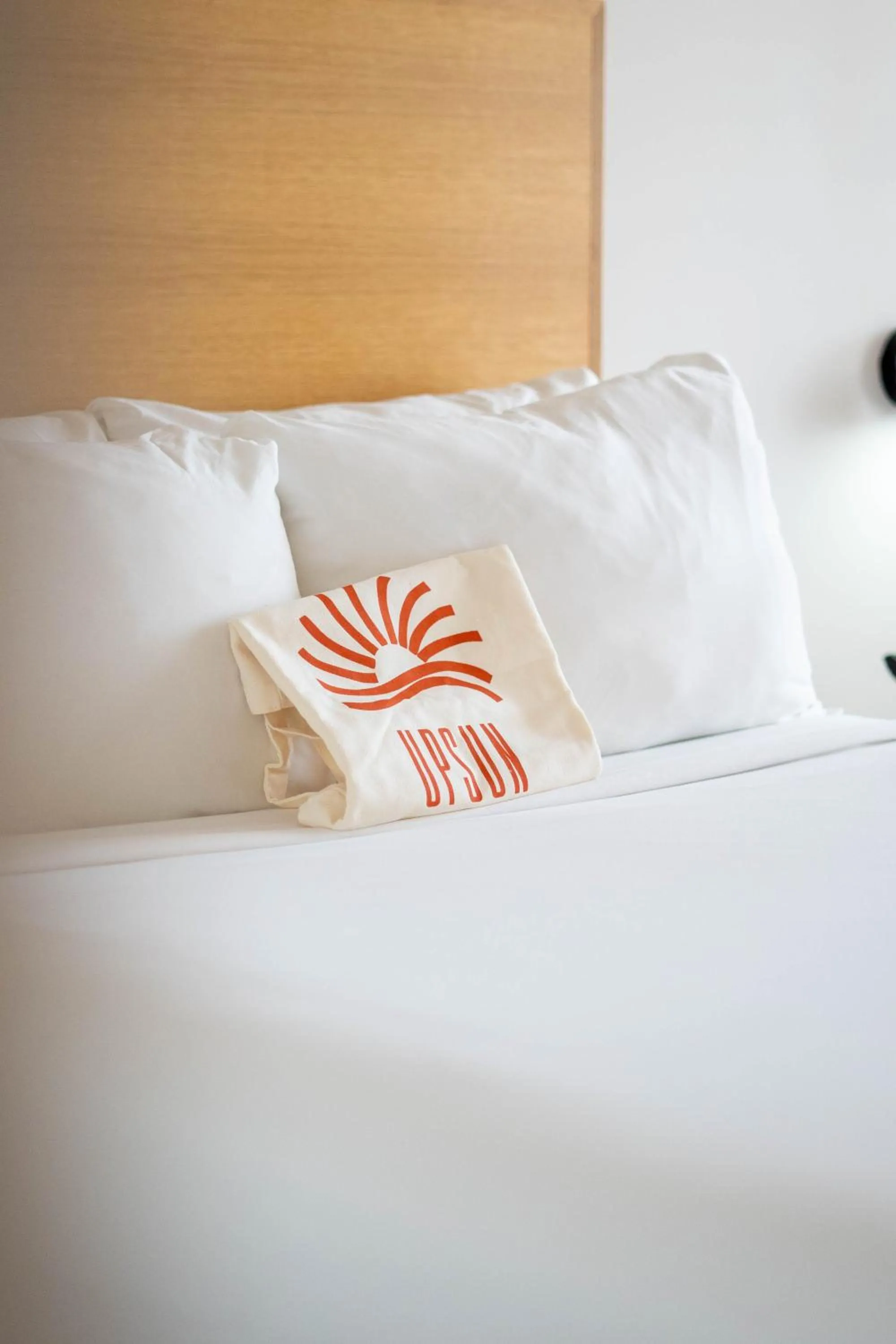 Bedroom, Bed in Upsun Hotel