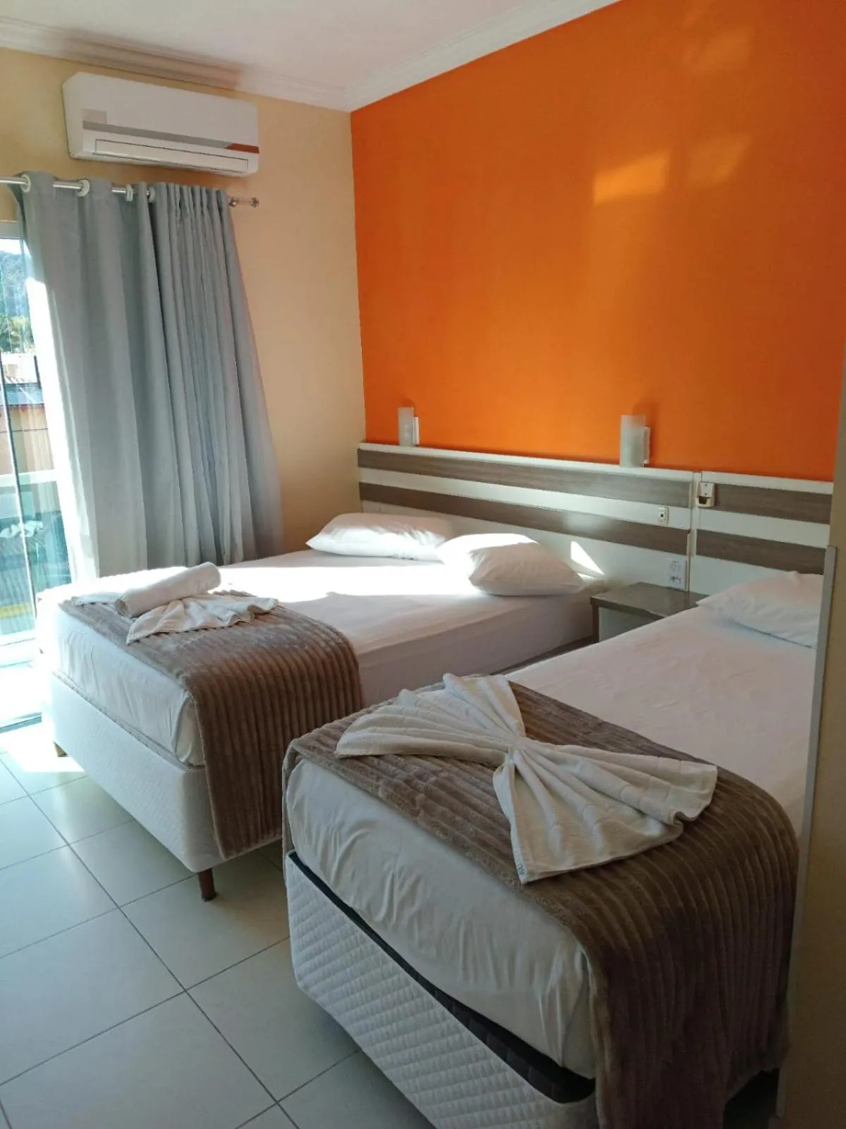 Bed in Villarejo Parque Hotel