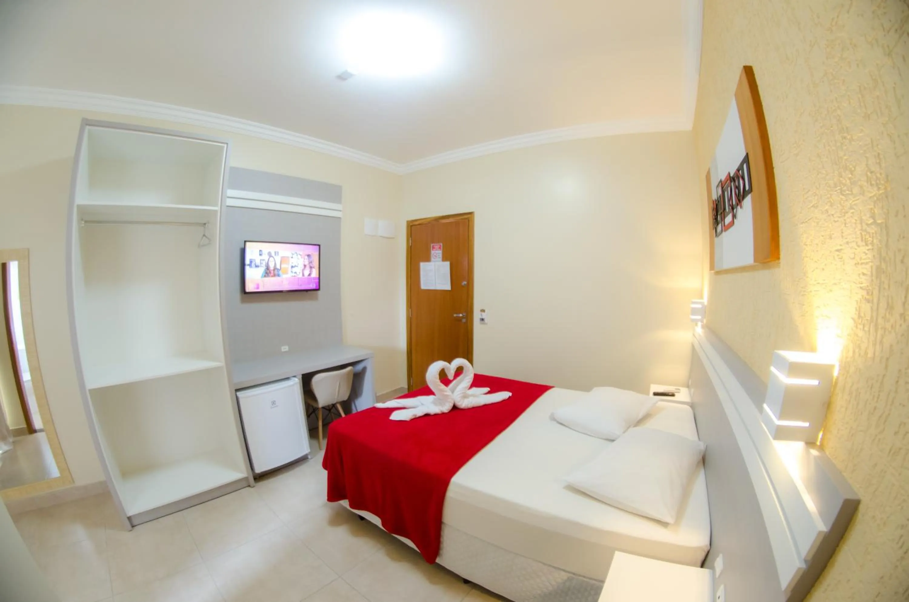 Bed in Villarejo Parque Hotel