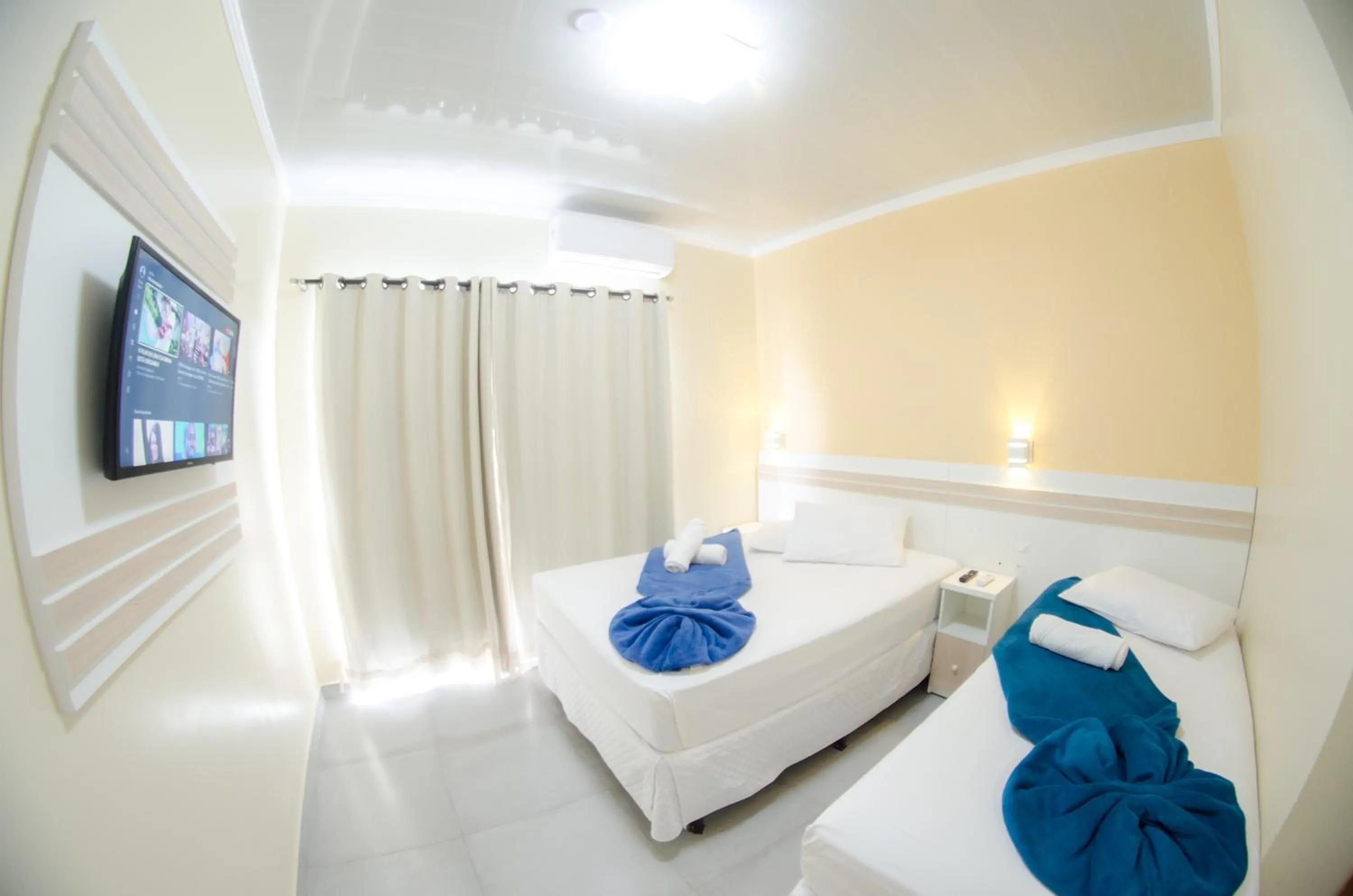 Bed in Villarejo Parque Hotel