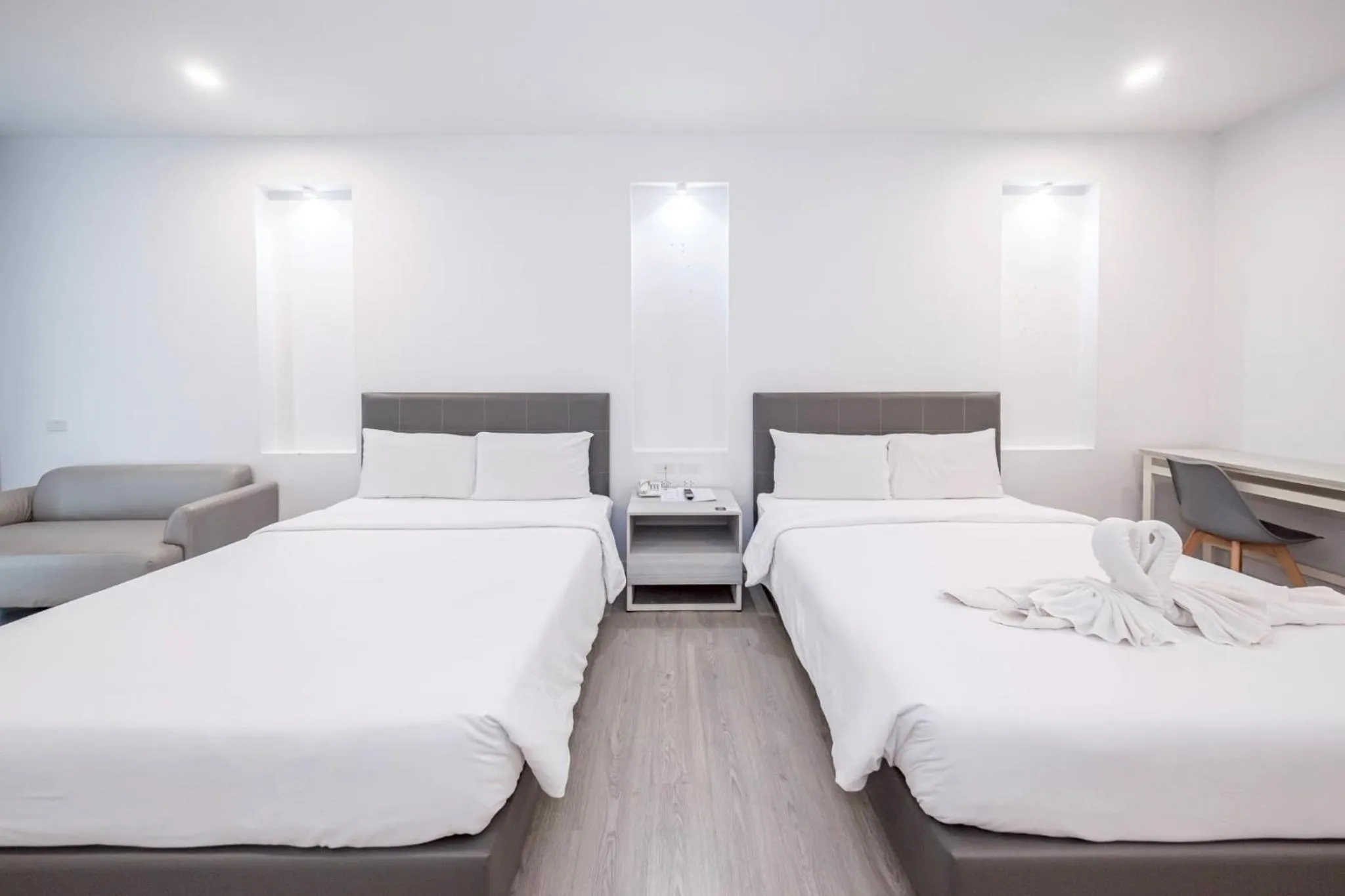 Bed in GRAND PA Hotel&Resort Lamphun Chiang Mai