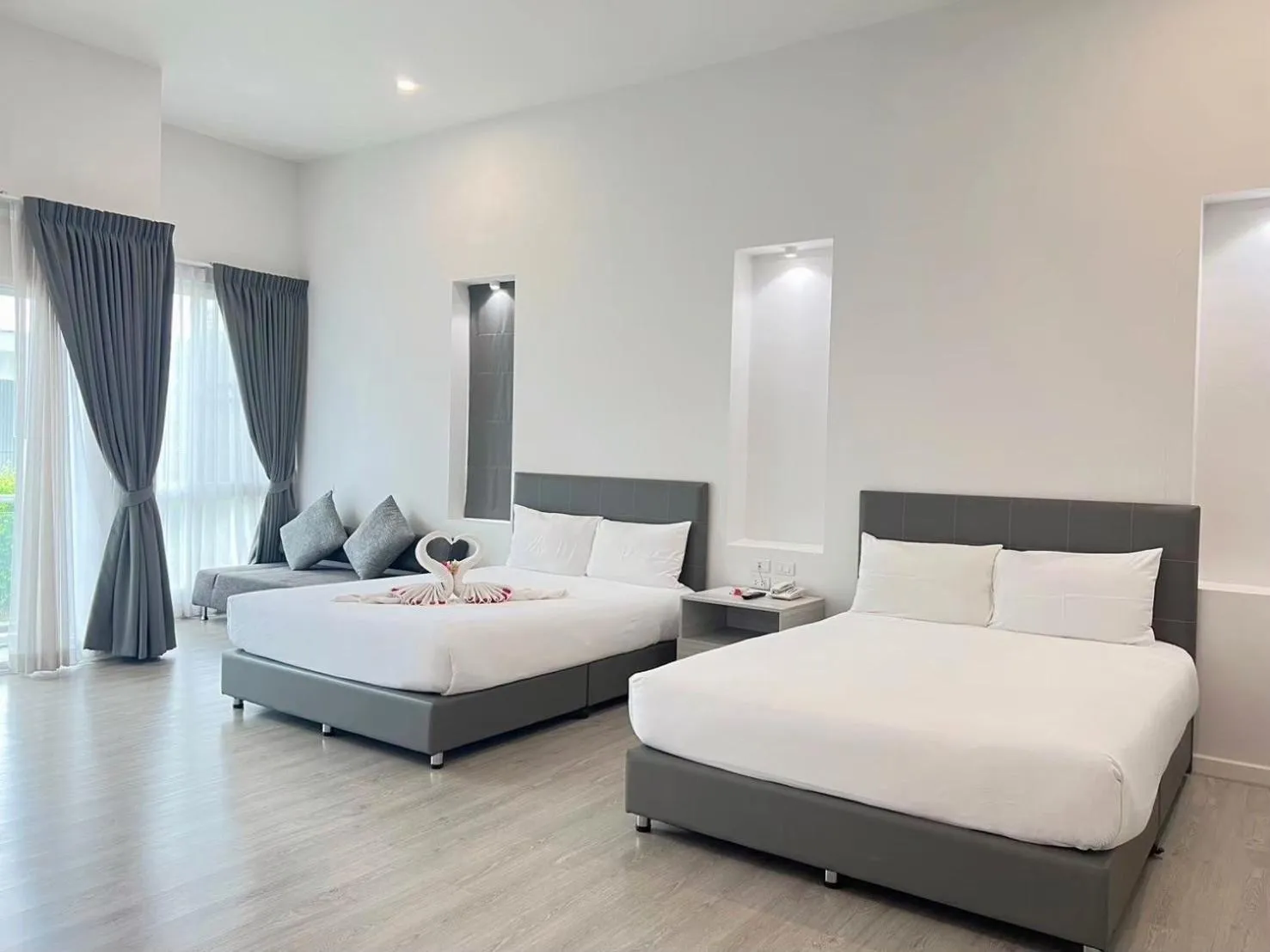 Bed in GRAND PA Hotel&Resort Lamphun Chiang Mai