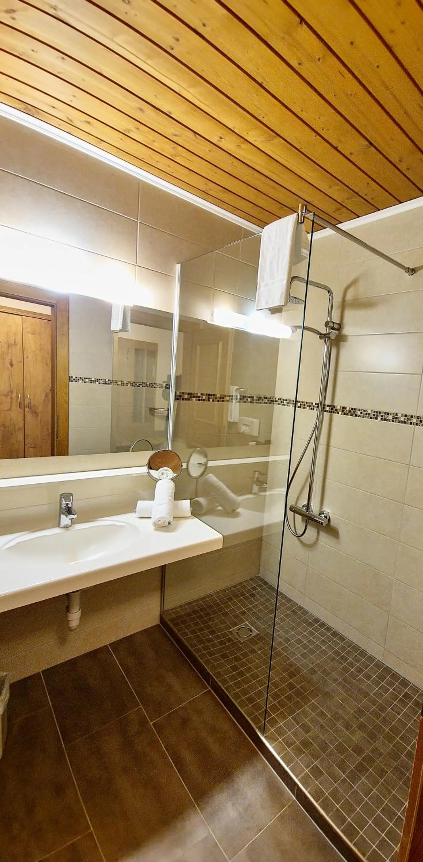 Shower in Das Alpin - Hotel Garni Guesthouse