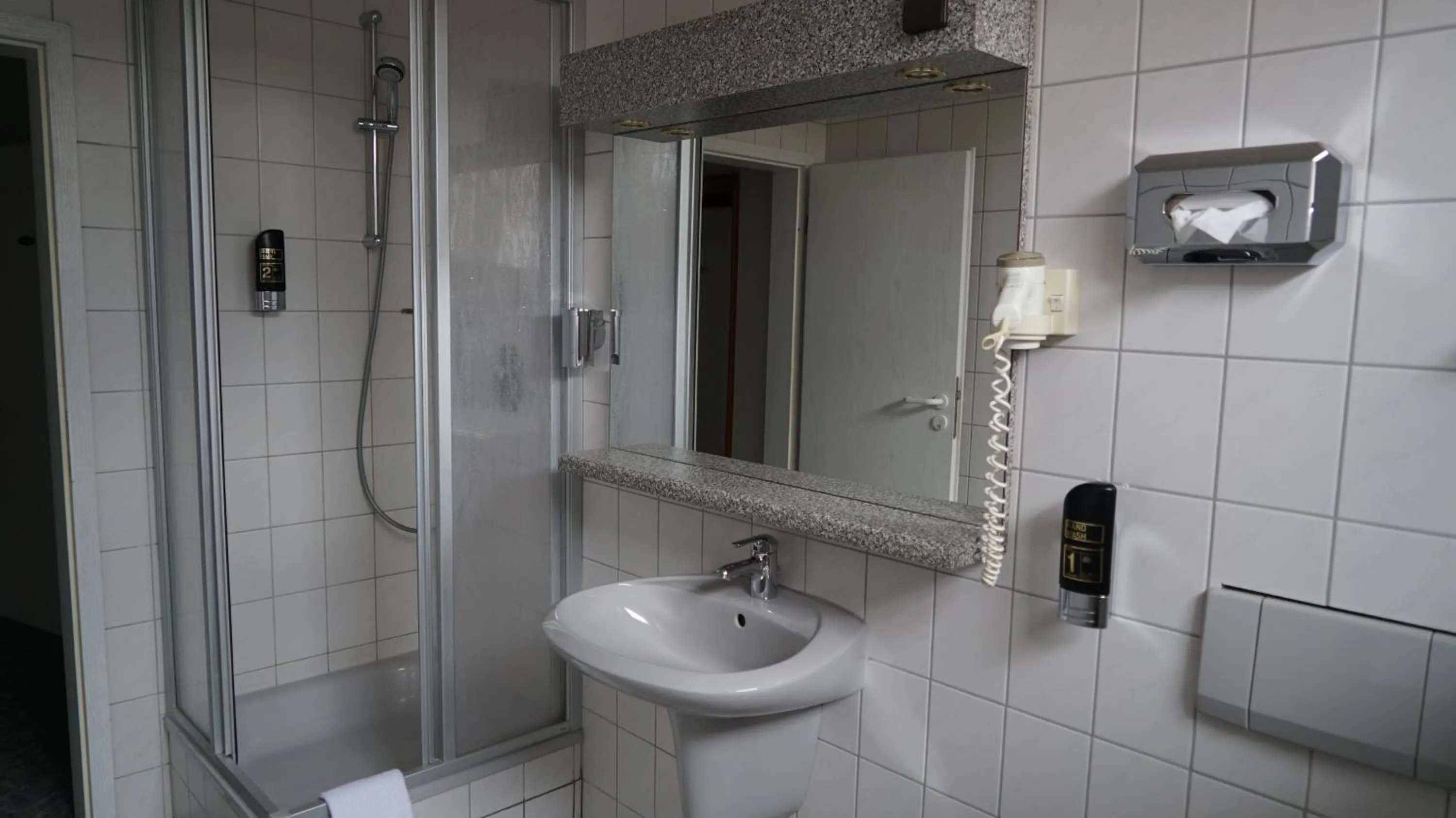 Bathroom in Hotel Landhaus Greene