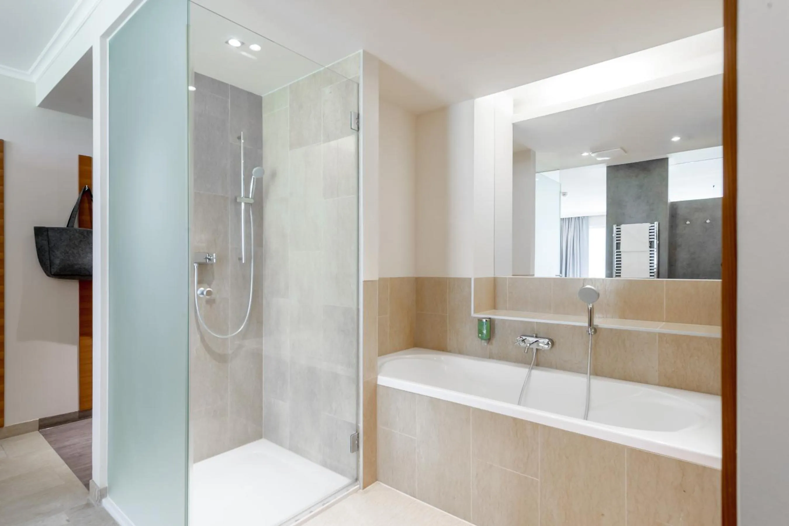 Bathroom in Hotel Andy 4 Sterne Superior