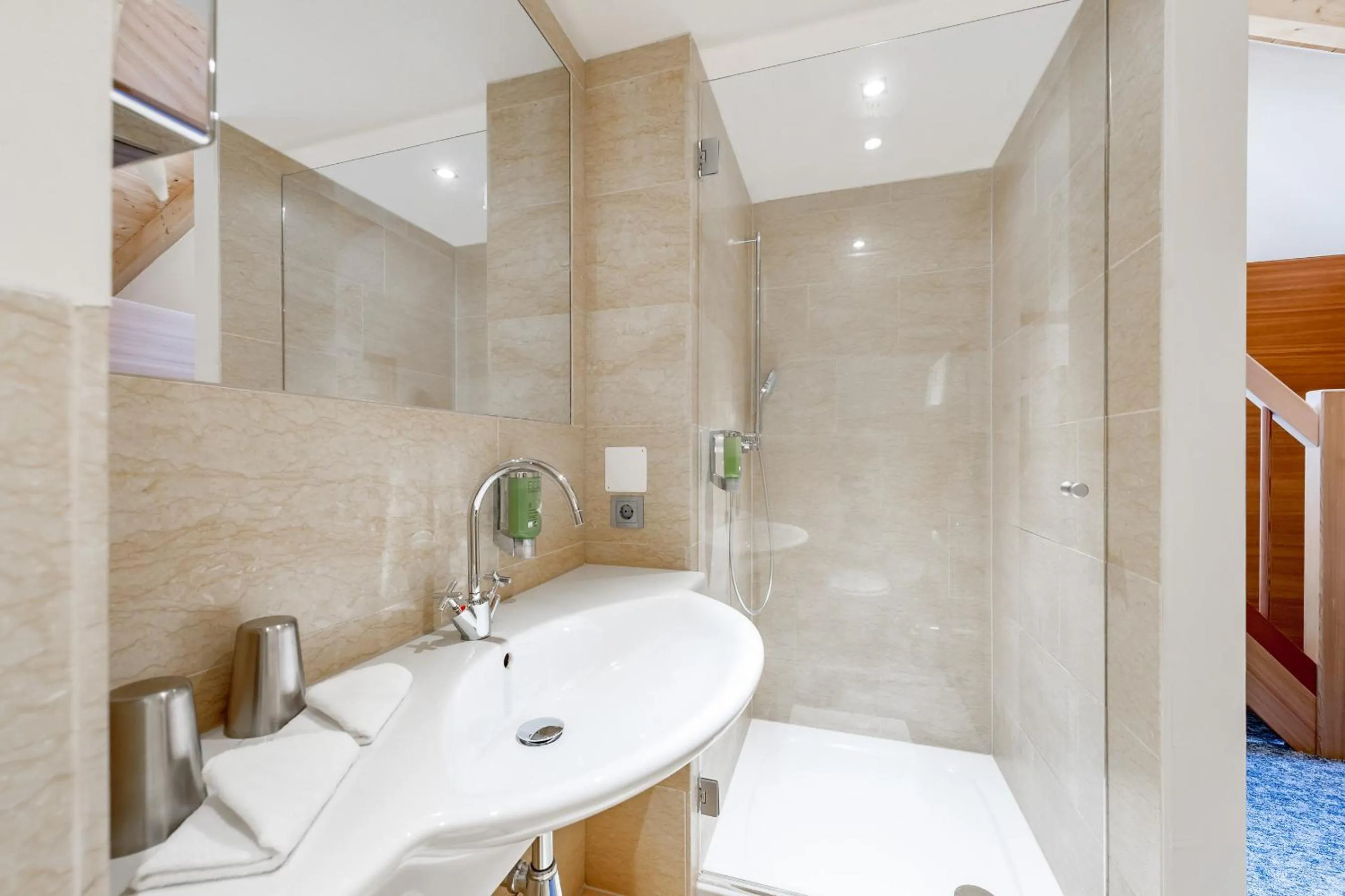 Bathroom in Hotel Andy 4 Sterne Superior