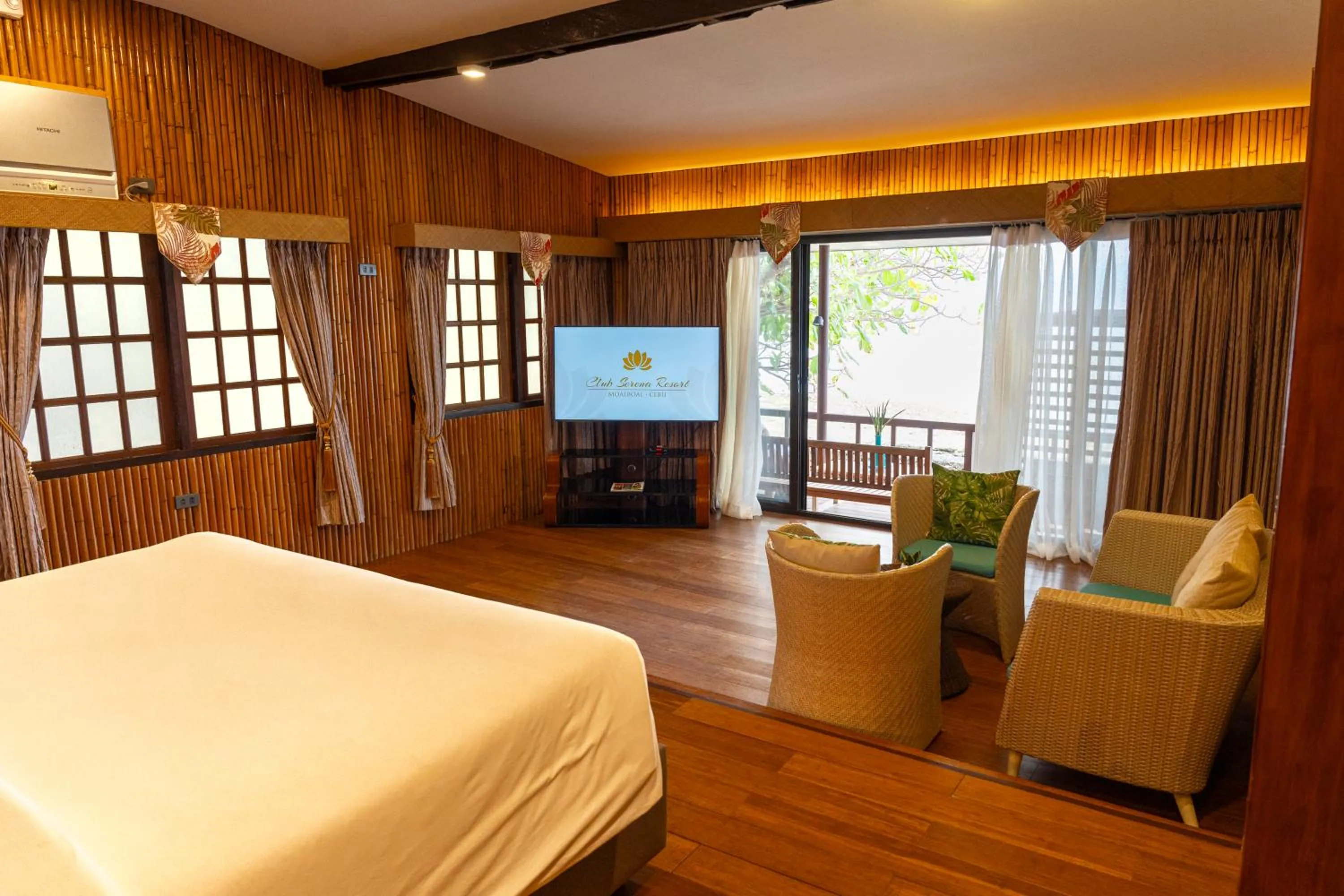 Bed in Club Serena Resort