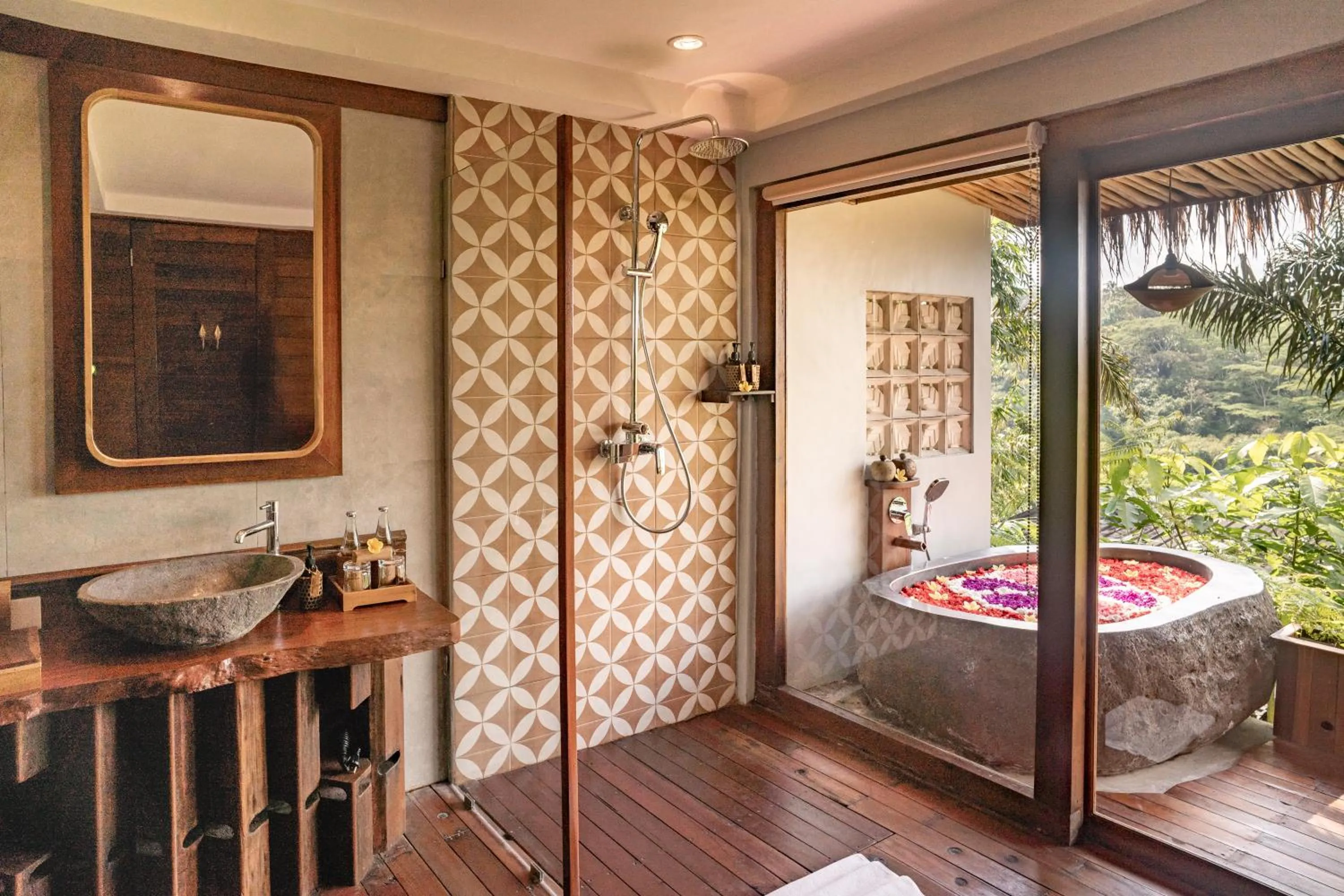 Bathroom in Sacred Valley by GenuineHost