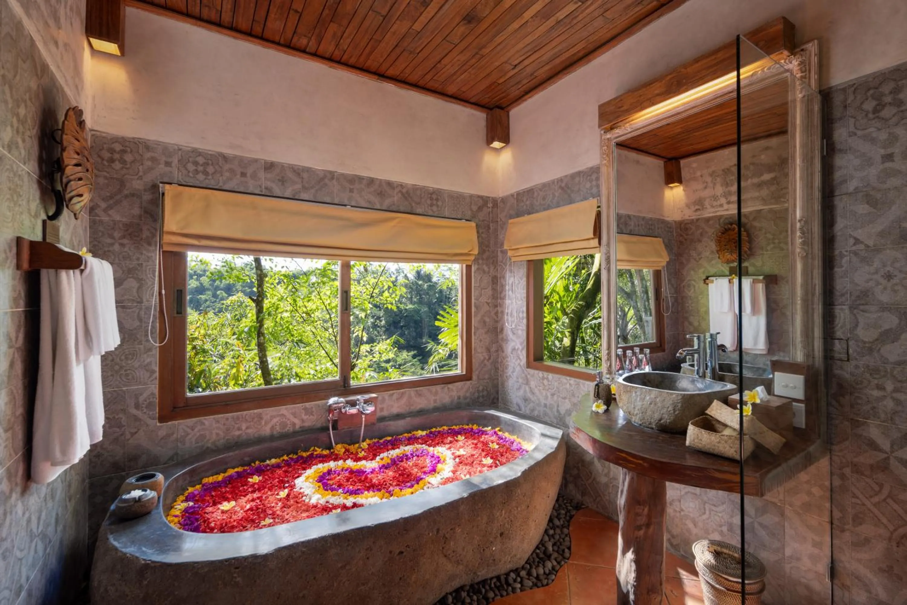 Toilet, Bed in Sacred Valley by GenuineHost