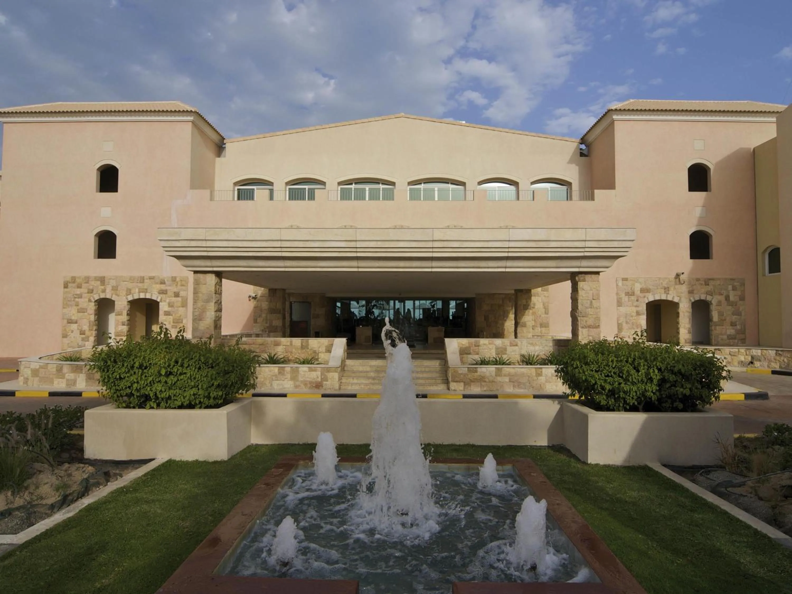 Property building in Mövenpick Hotel & Resort Al Bida'a