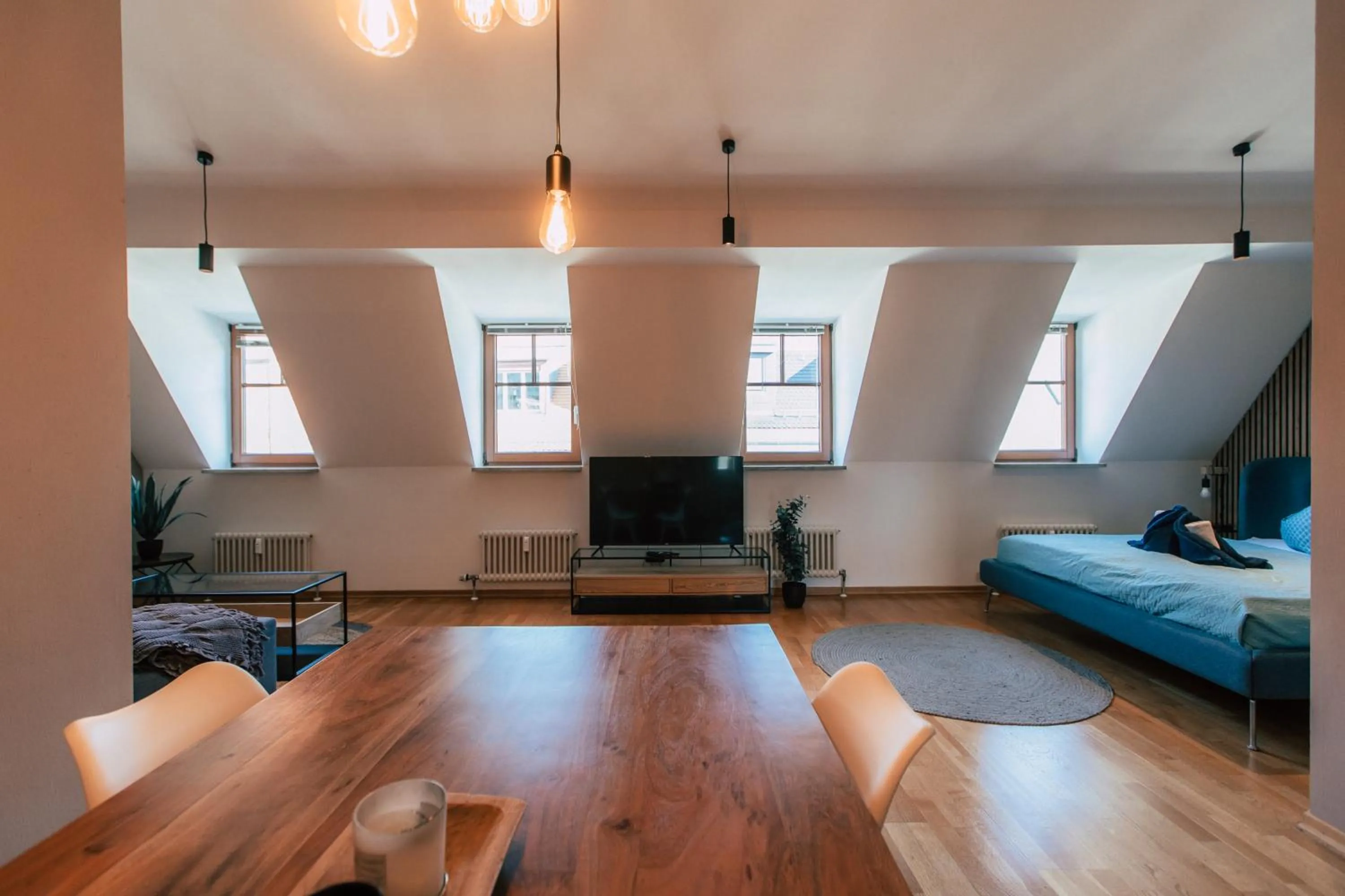 TV and multimedia, Bed in Luga Homes - Nikolaikirche