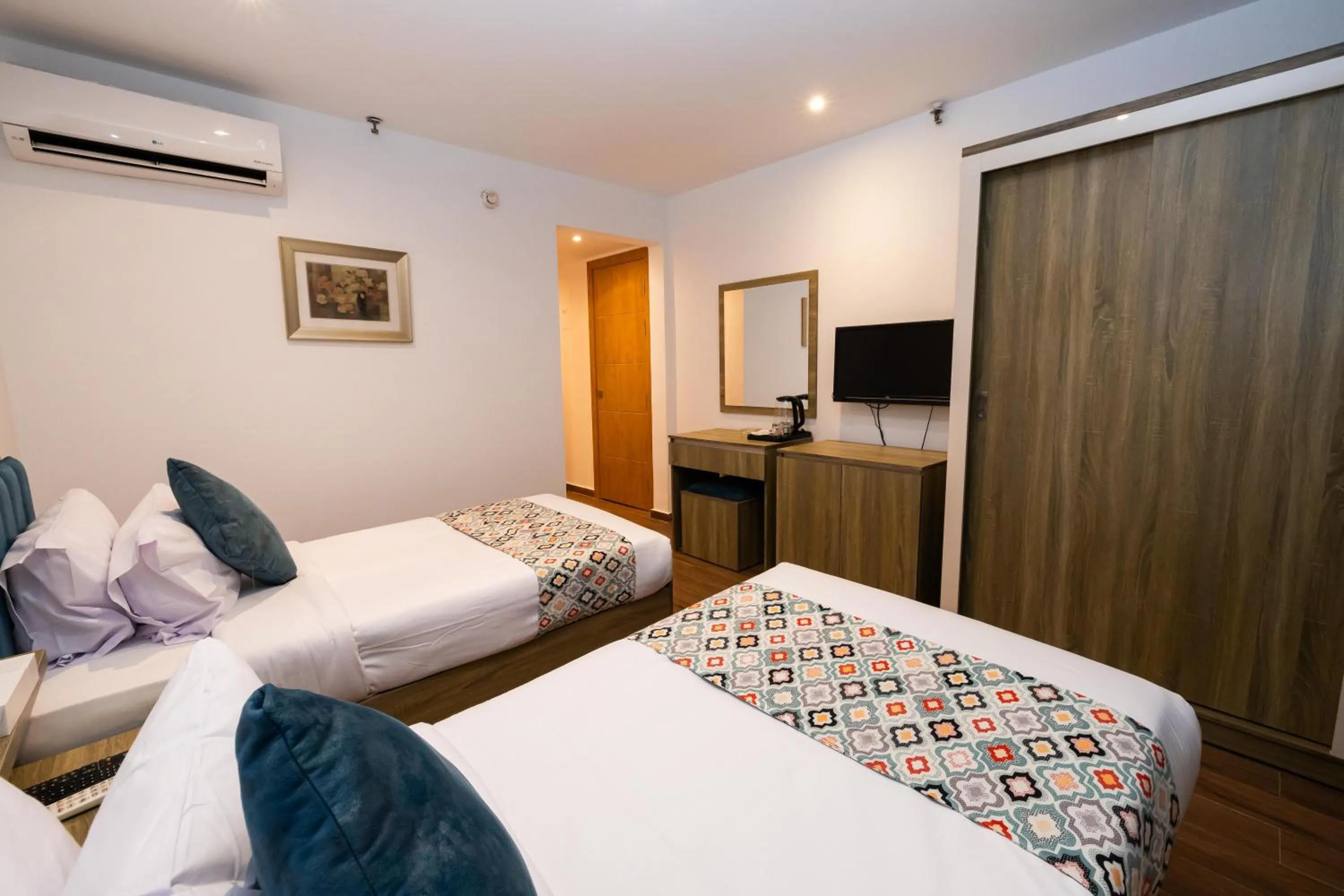 Bed in Golden Park Hotel Cairo, Heliopolis