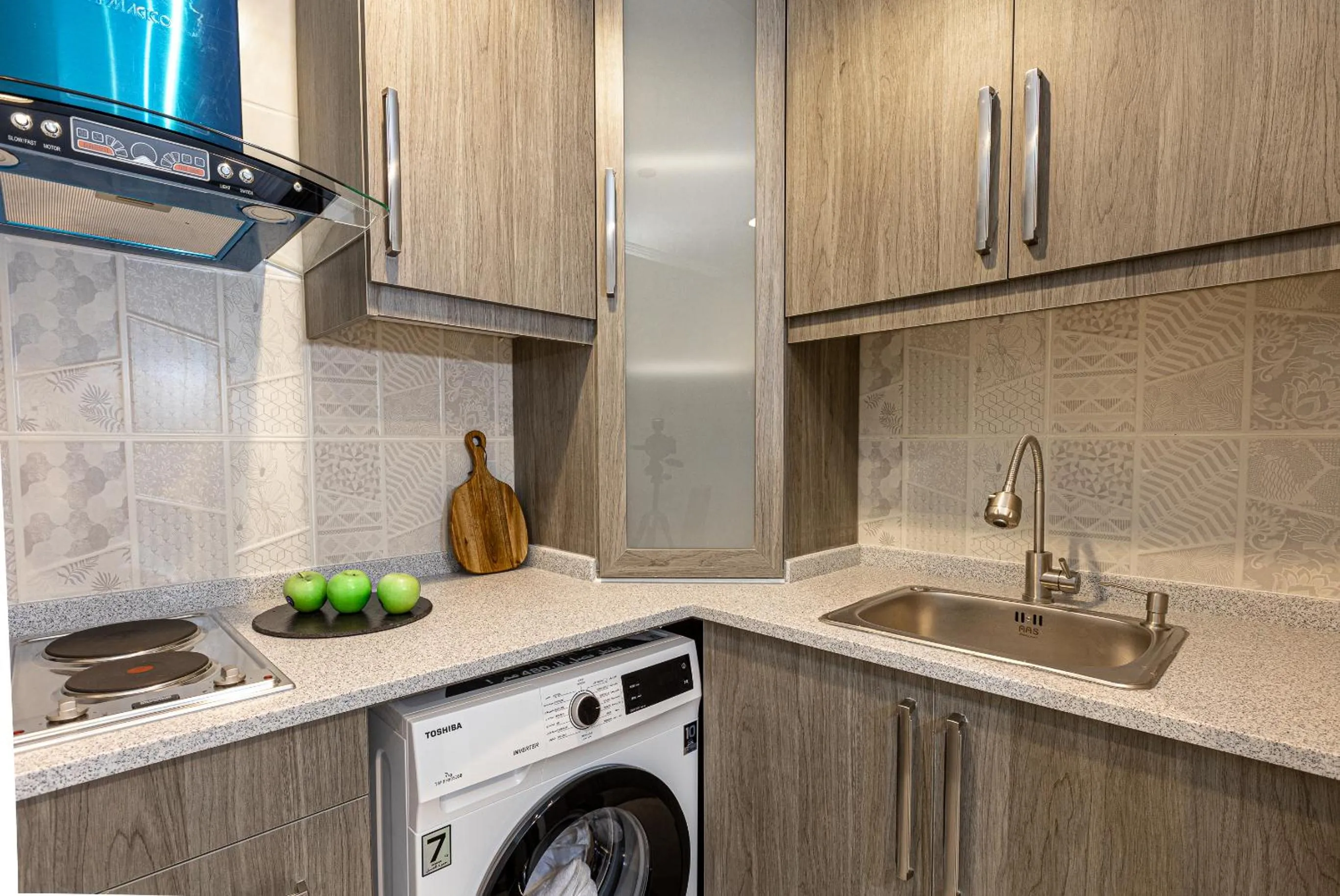 Communal kitchen in Faraj Almadina Hotel
